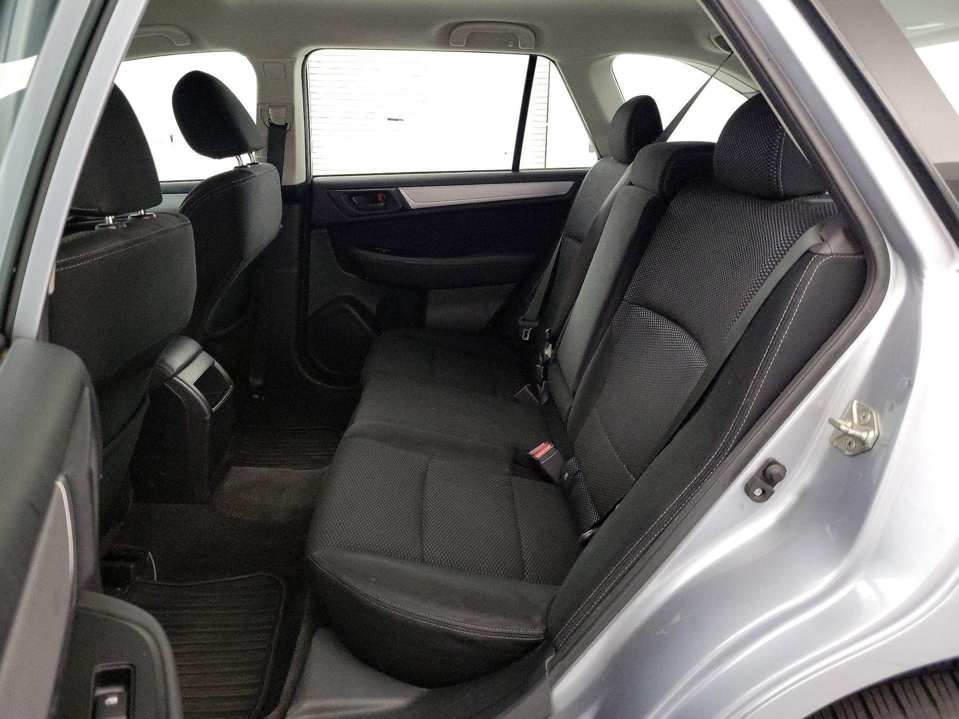 Thumbnail: 2015 Subaru Outback - 17