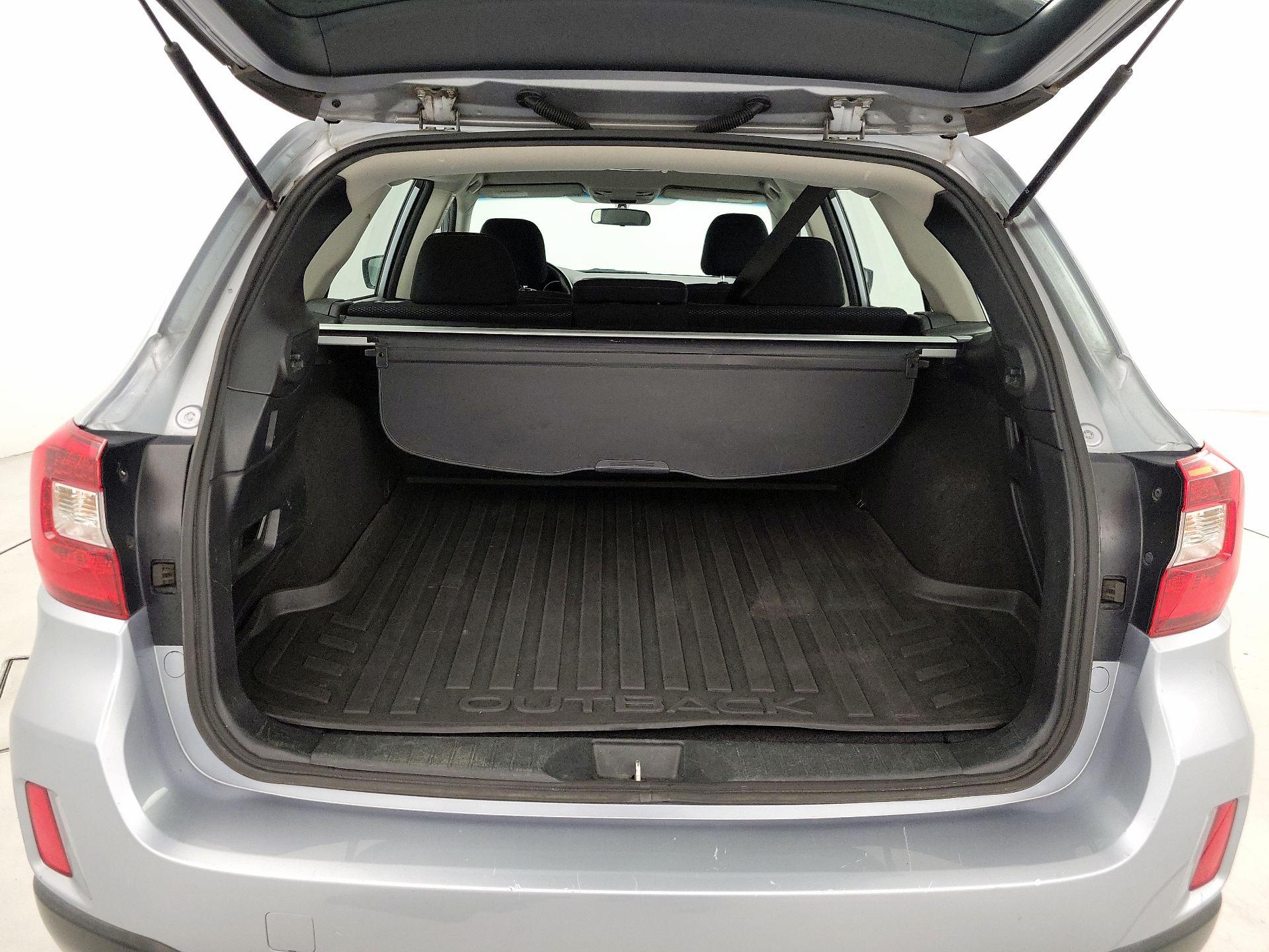 Thumbnail: 2015 Subaru Outback - 18