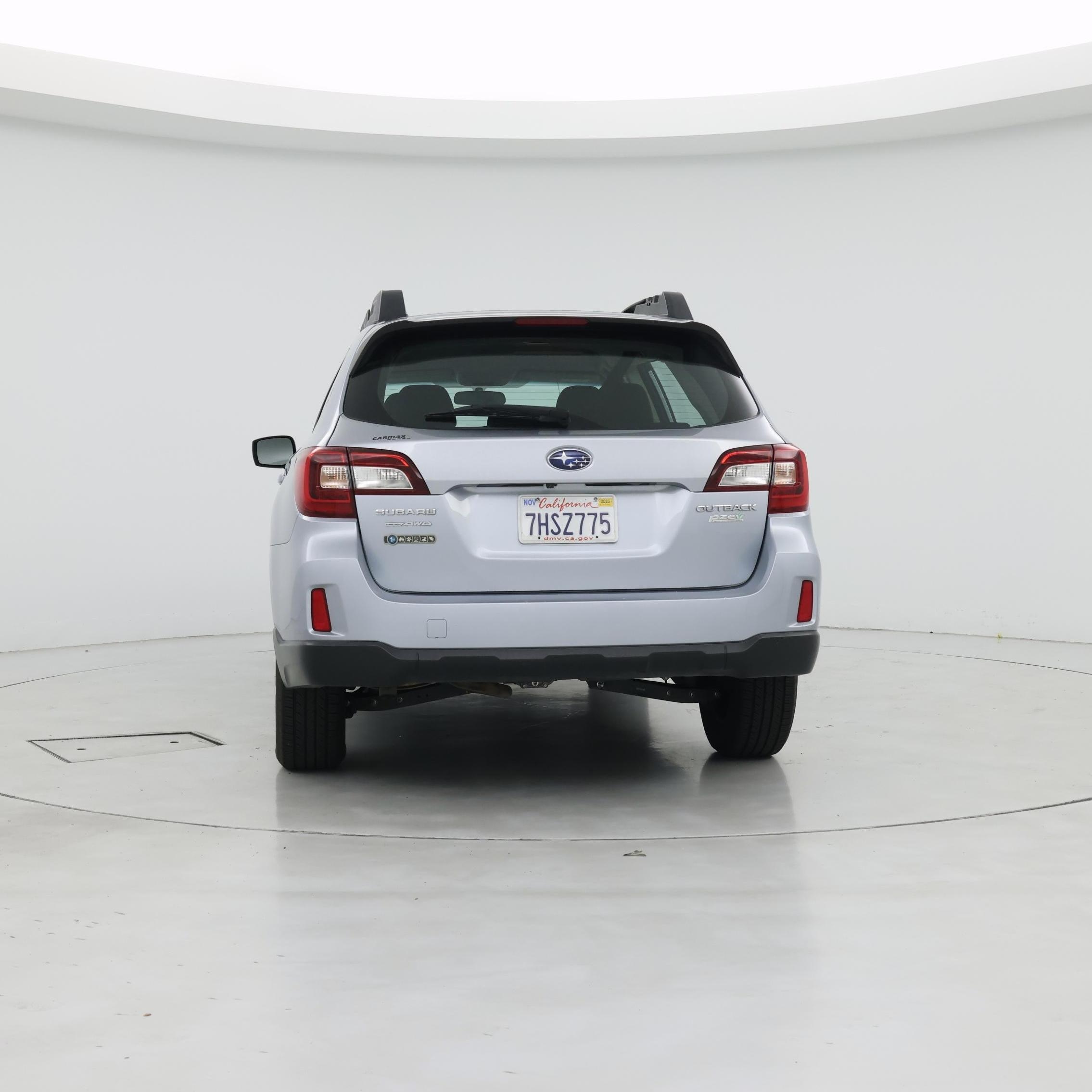 Thumbnail: 2015 Subaru Outback - 6