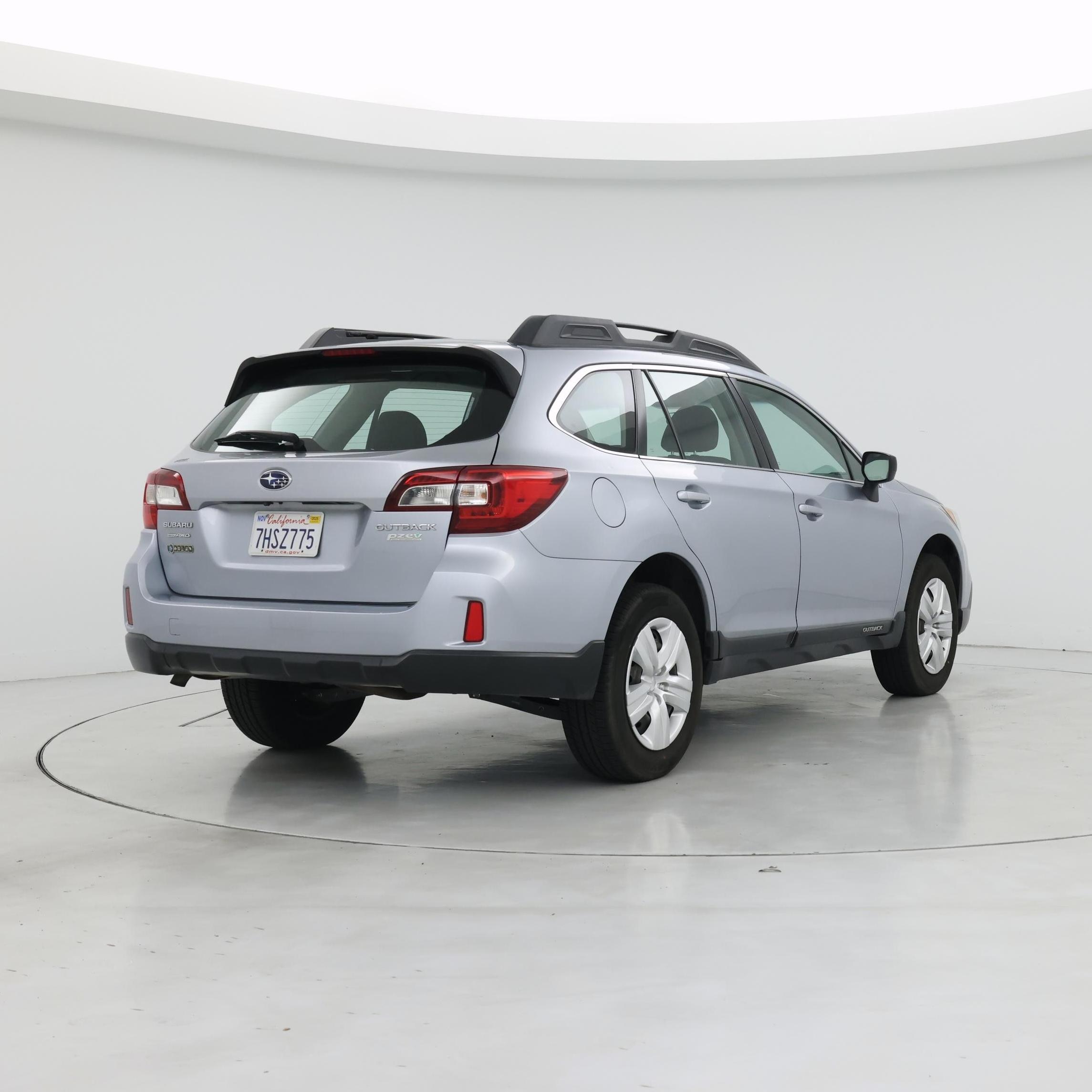 Thumbnail: 2015 Subaru Outback - 8