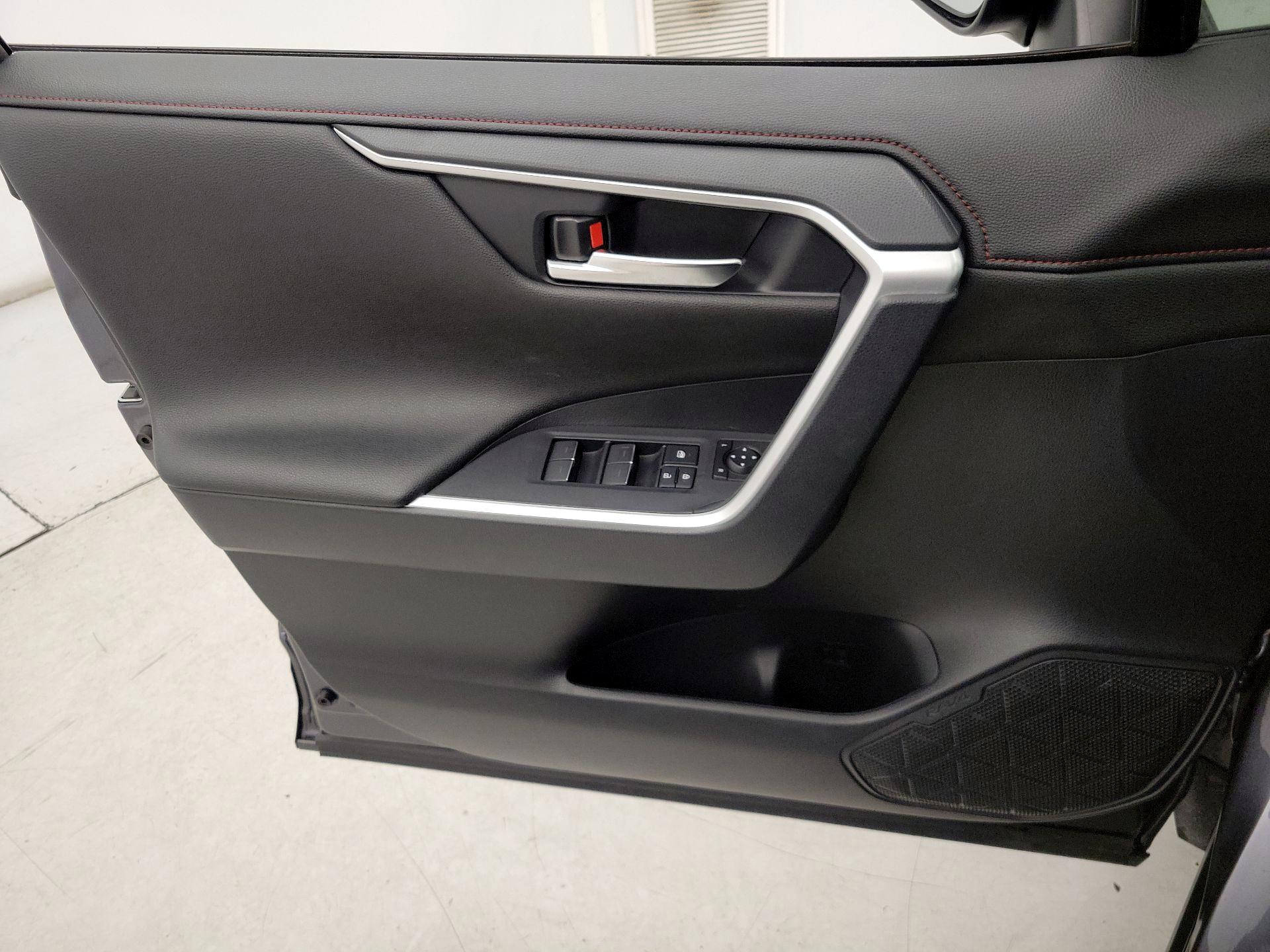 Thumbnail: 2023 Toyota RAV4 - 12