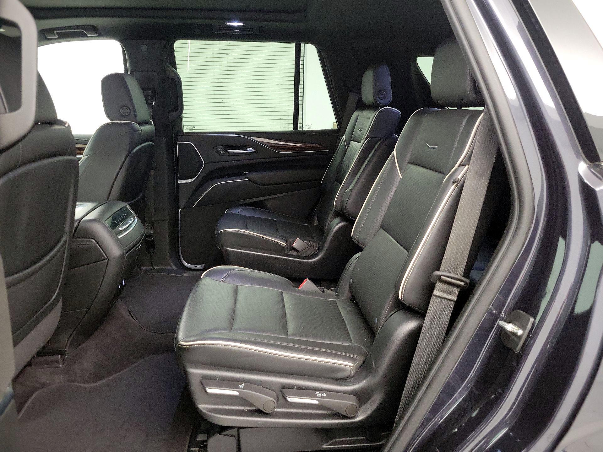 Thumbnail: 2023 Cadillac Escalade - 19