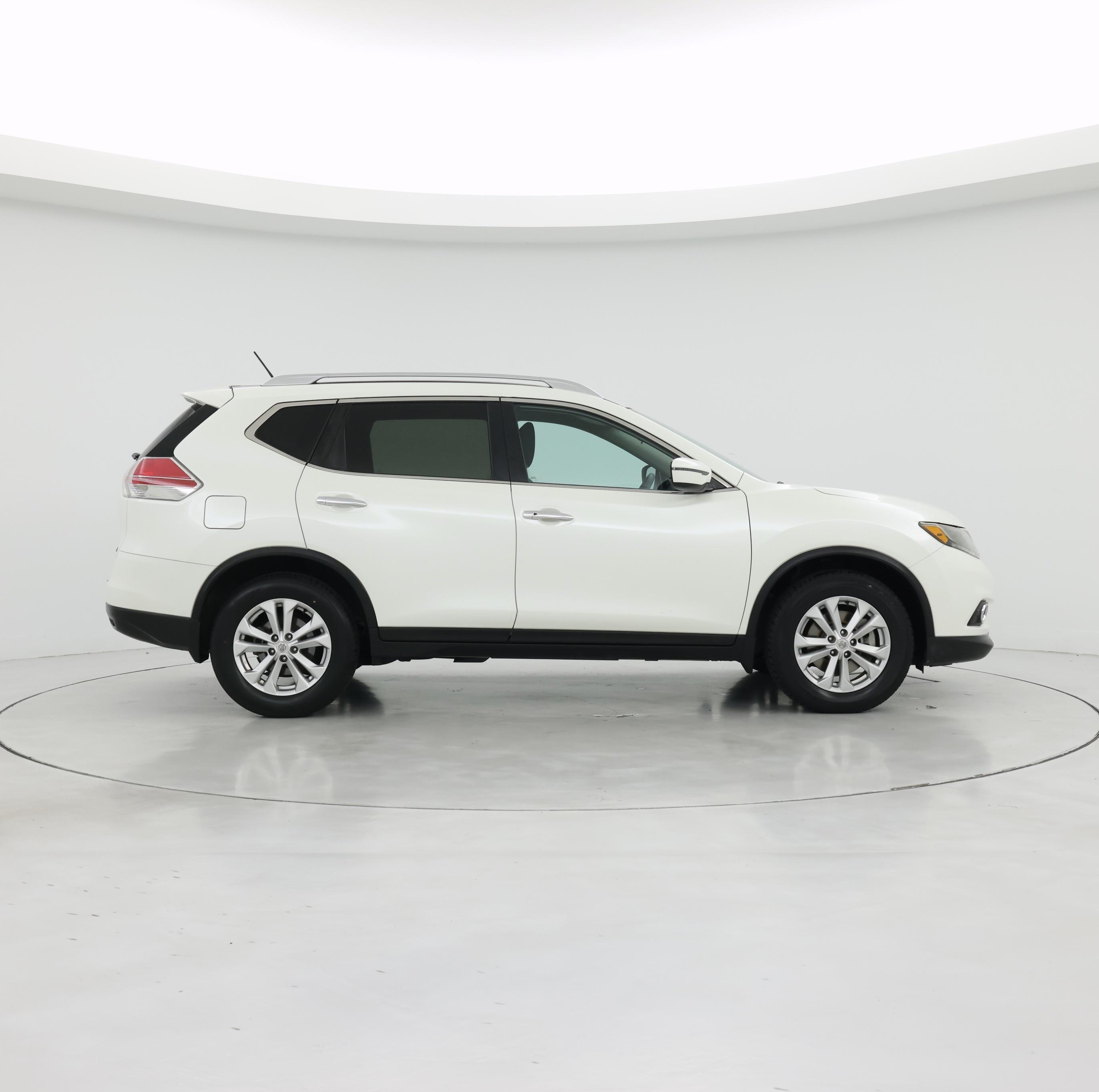 Thumbnail: 2016 Nissan Rogue - 7