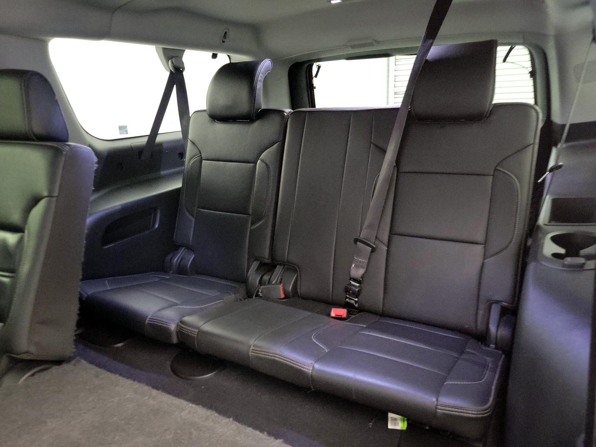 Thumbnail: 2019 GMC Yukon XL - 20