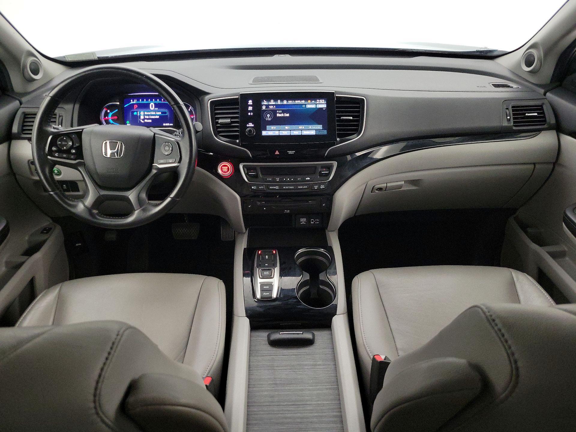 Thumbnail: 2019 Honda Pilot - 9