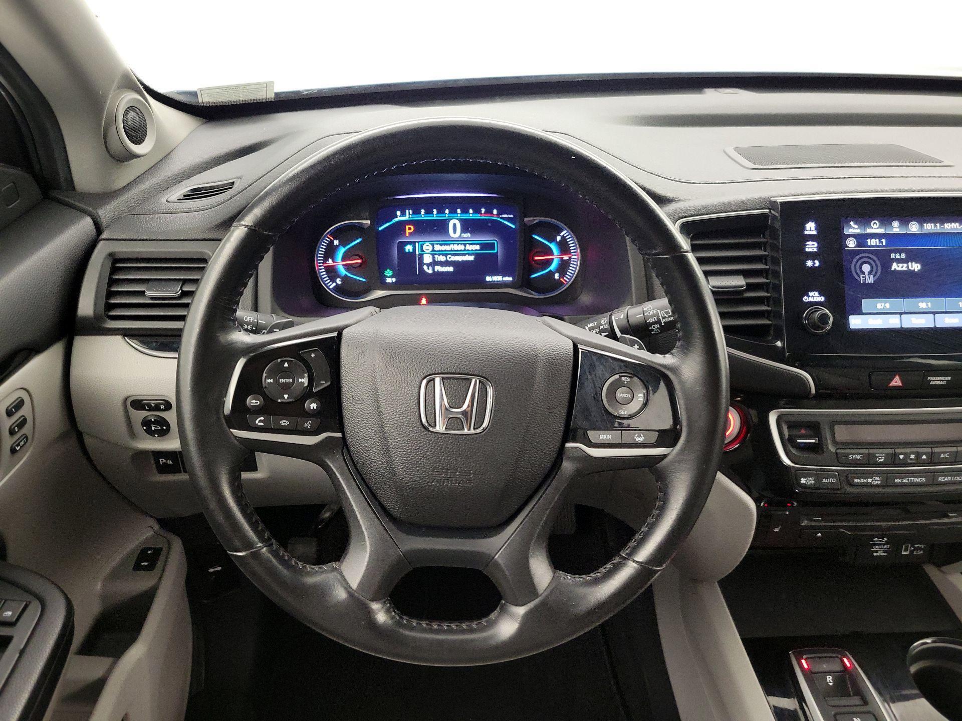 Thumbnail: 2019 Honda Pilot - 10
