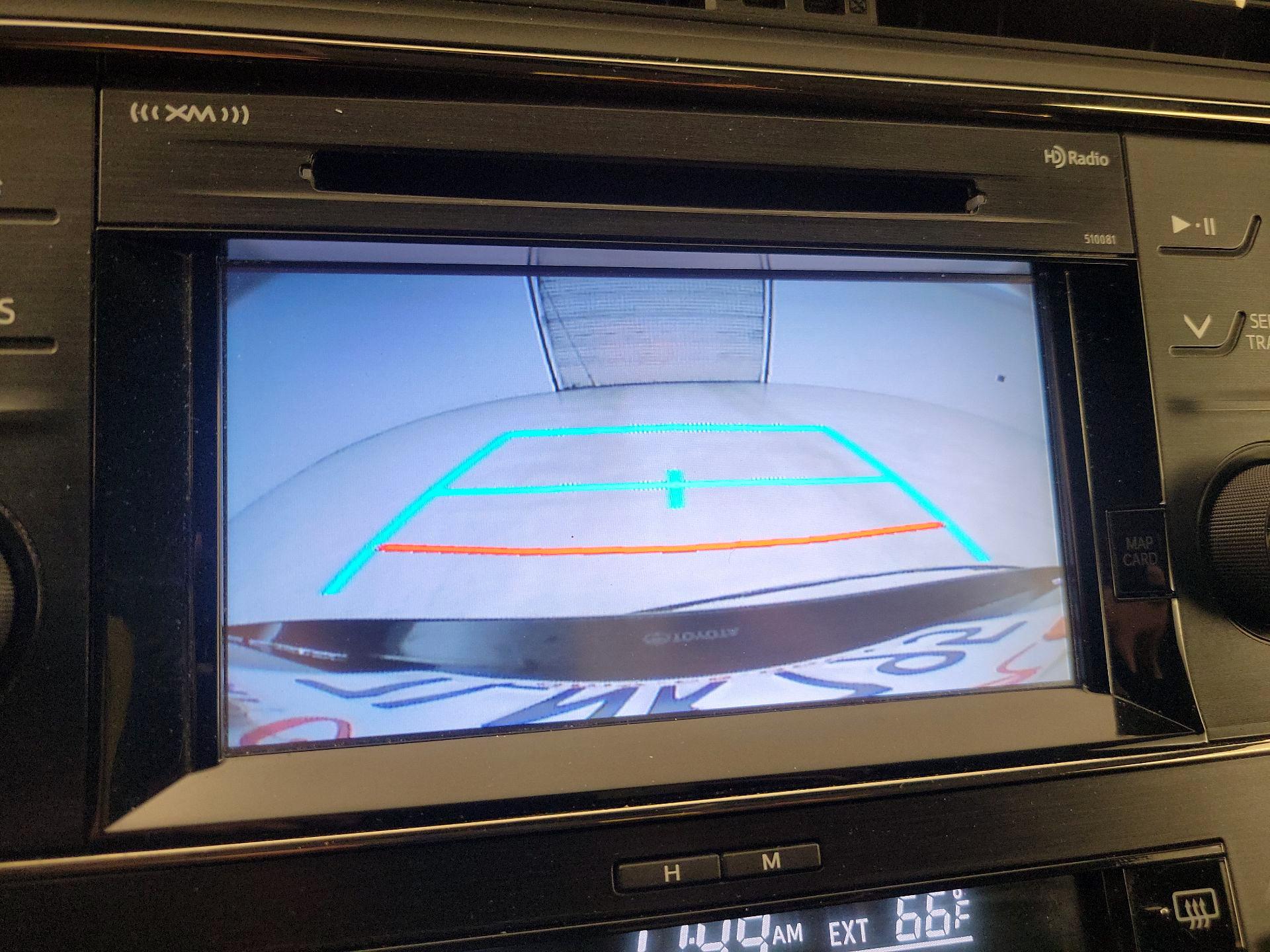 Thumbnail: 2015 Toyota Avalon - 14