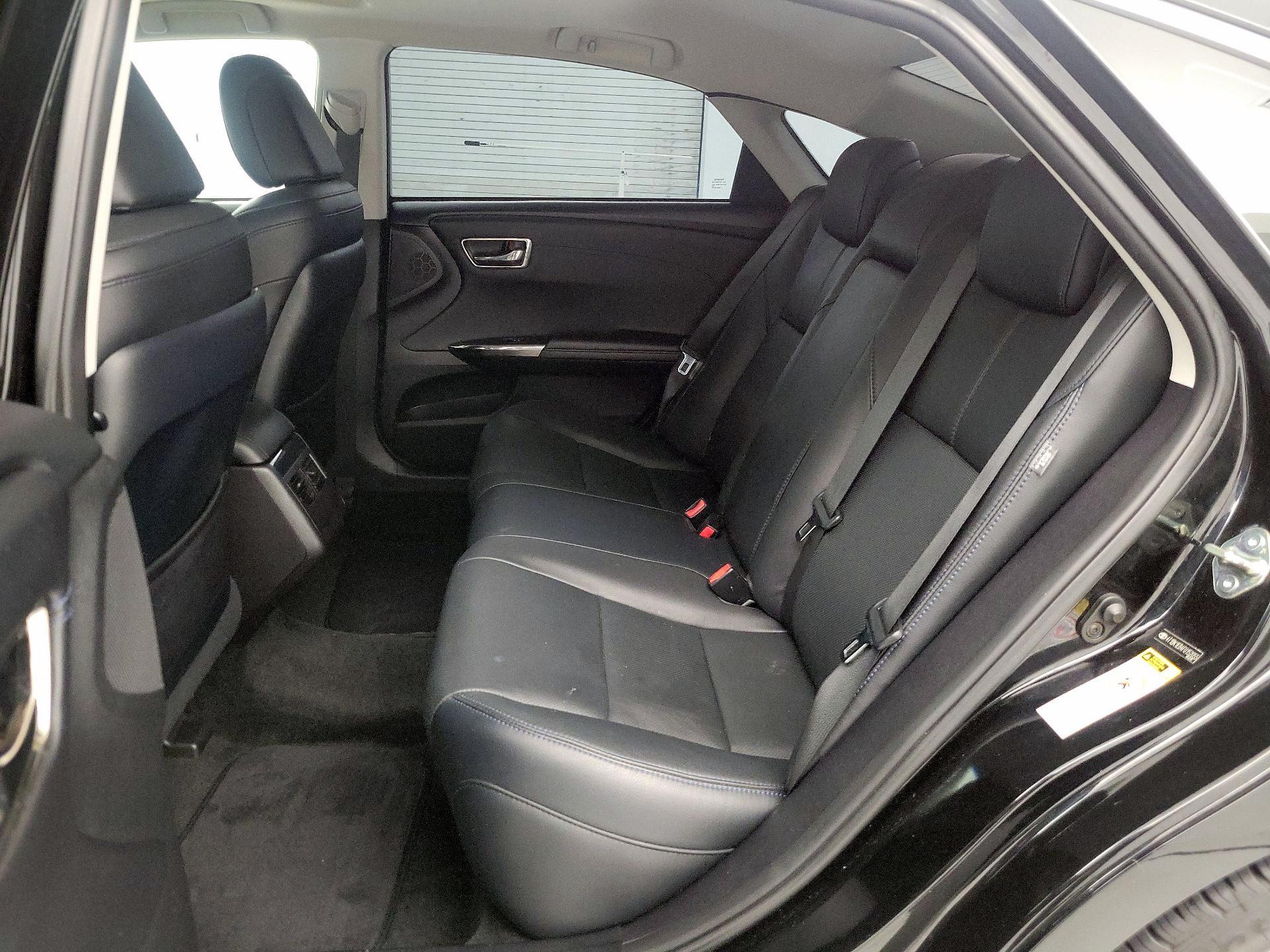 Thumbnail: 2015 Toyota Avalon - 19