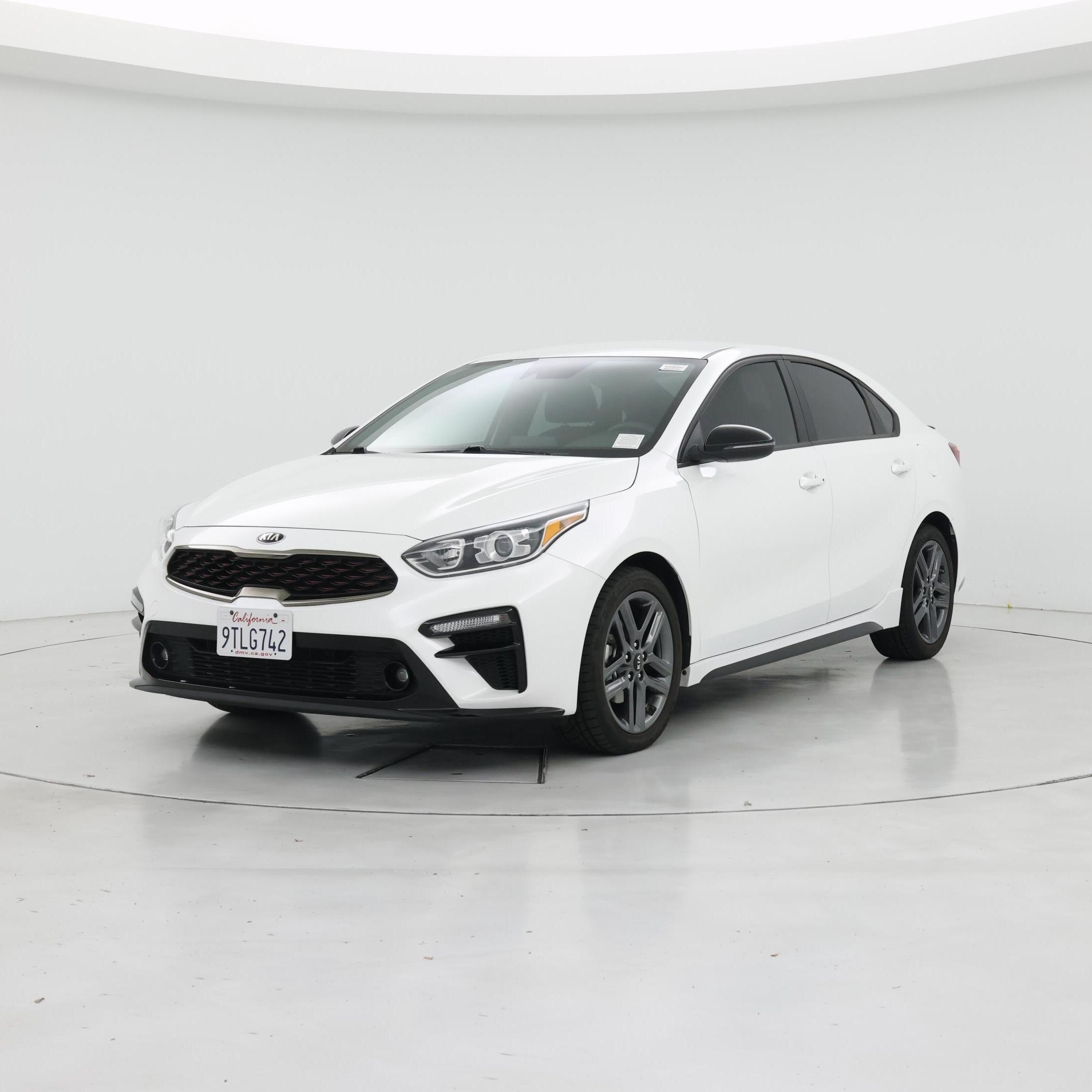 Thumbnail: 2021 Kia Forte - 4