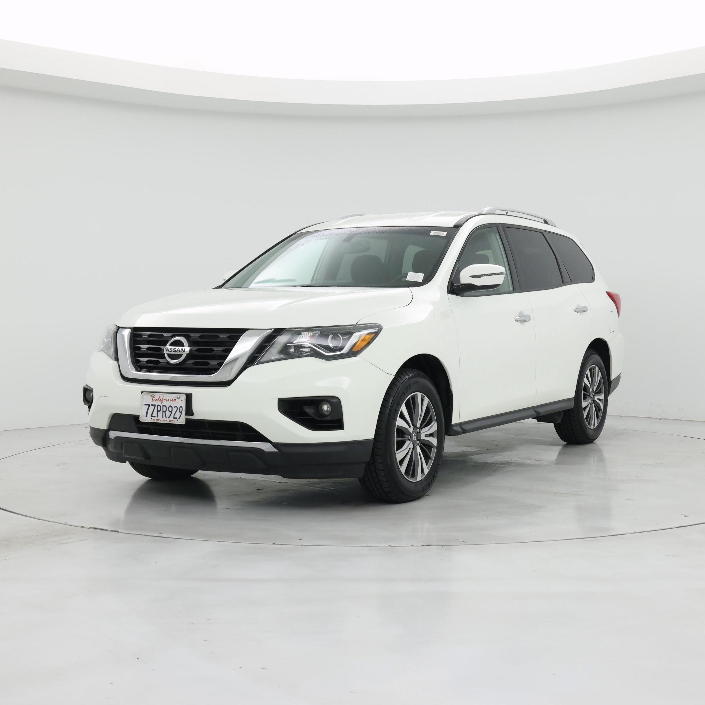 Thumbnail: 2018 Nissan Pathfinder - 4