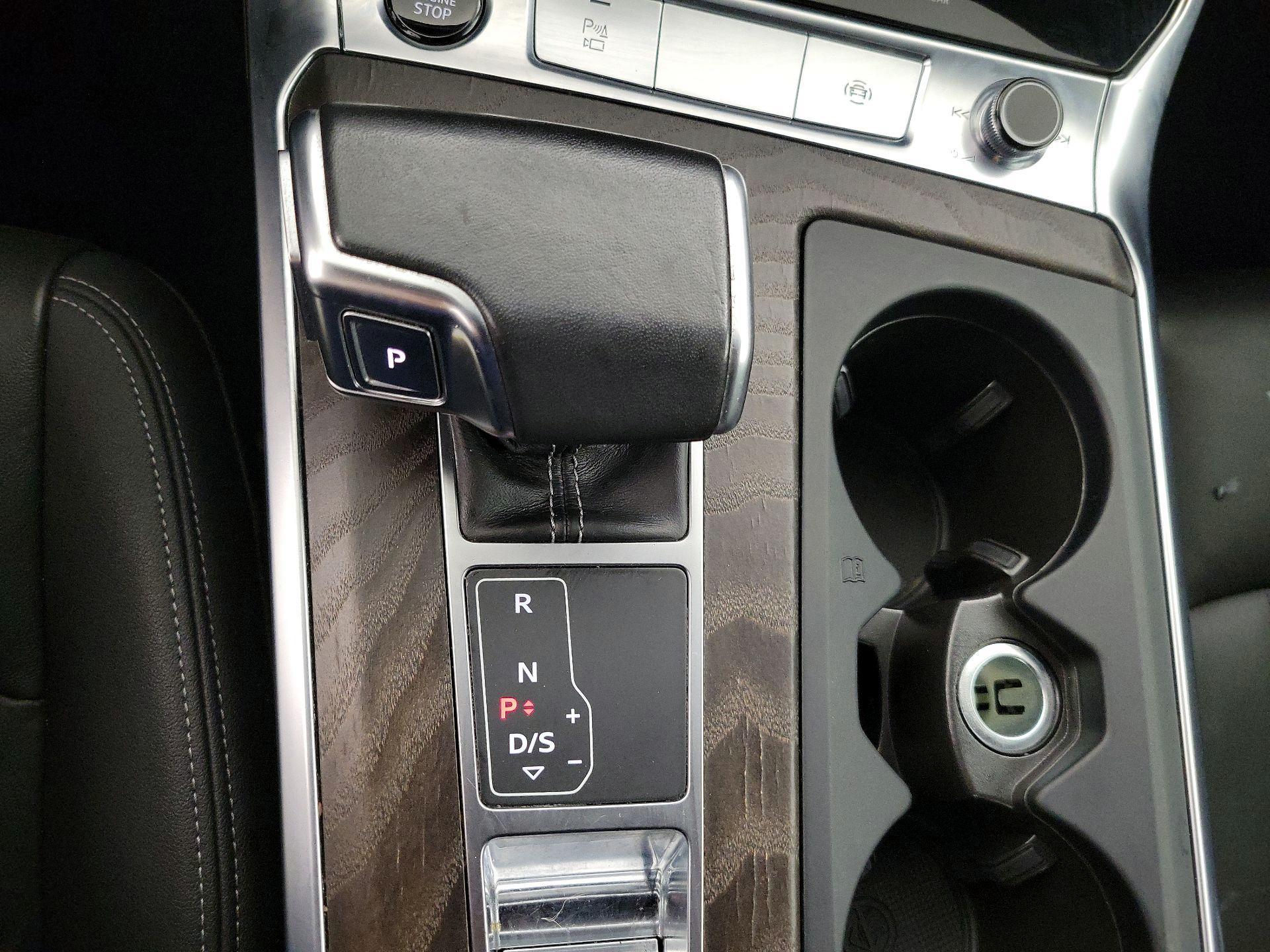 Thumbnail: 2022 Audi A6 - 16