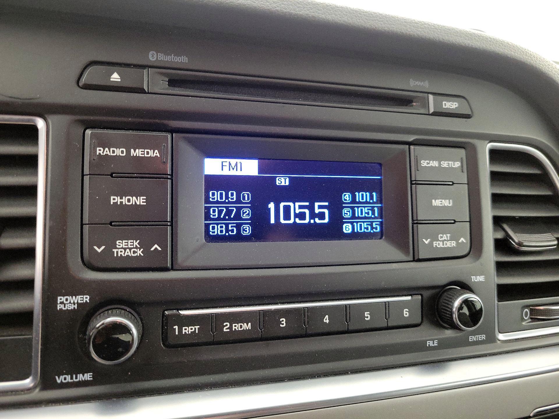 Thumbnail: 2015 Hyundai Sonata - 13