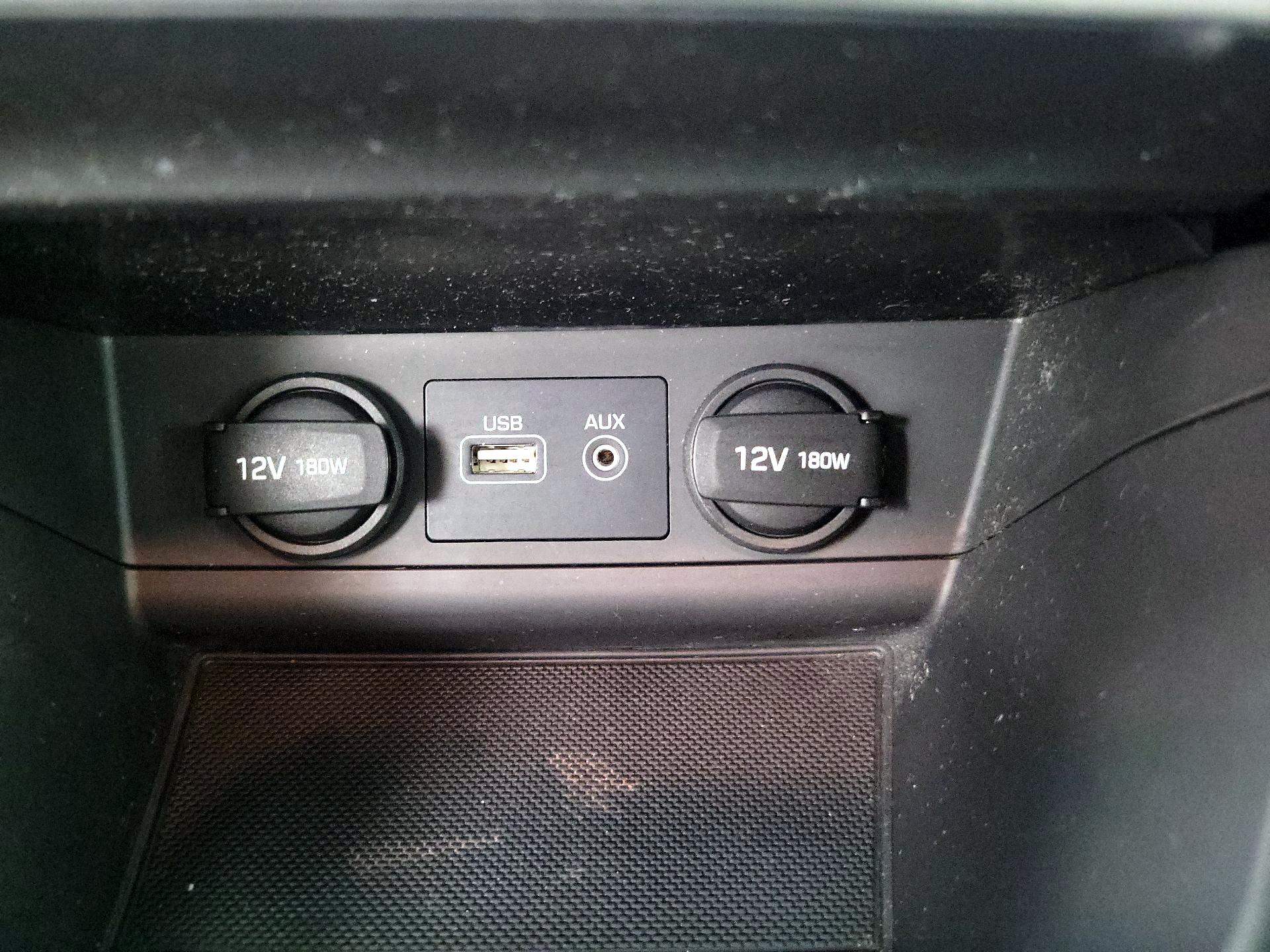 Thumbnail: 2015 Hyundai Sonata - 16