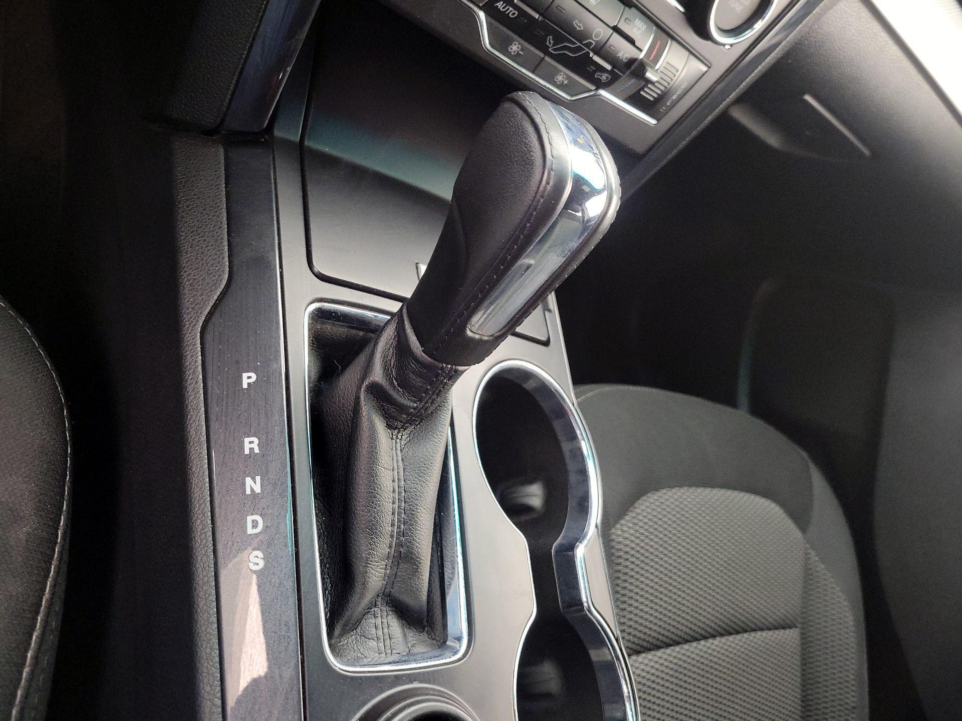 Thumbnail: 2017 Ford Explorer - 16