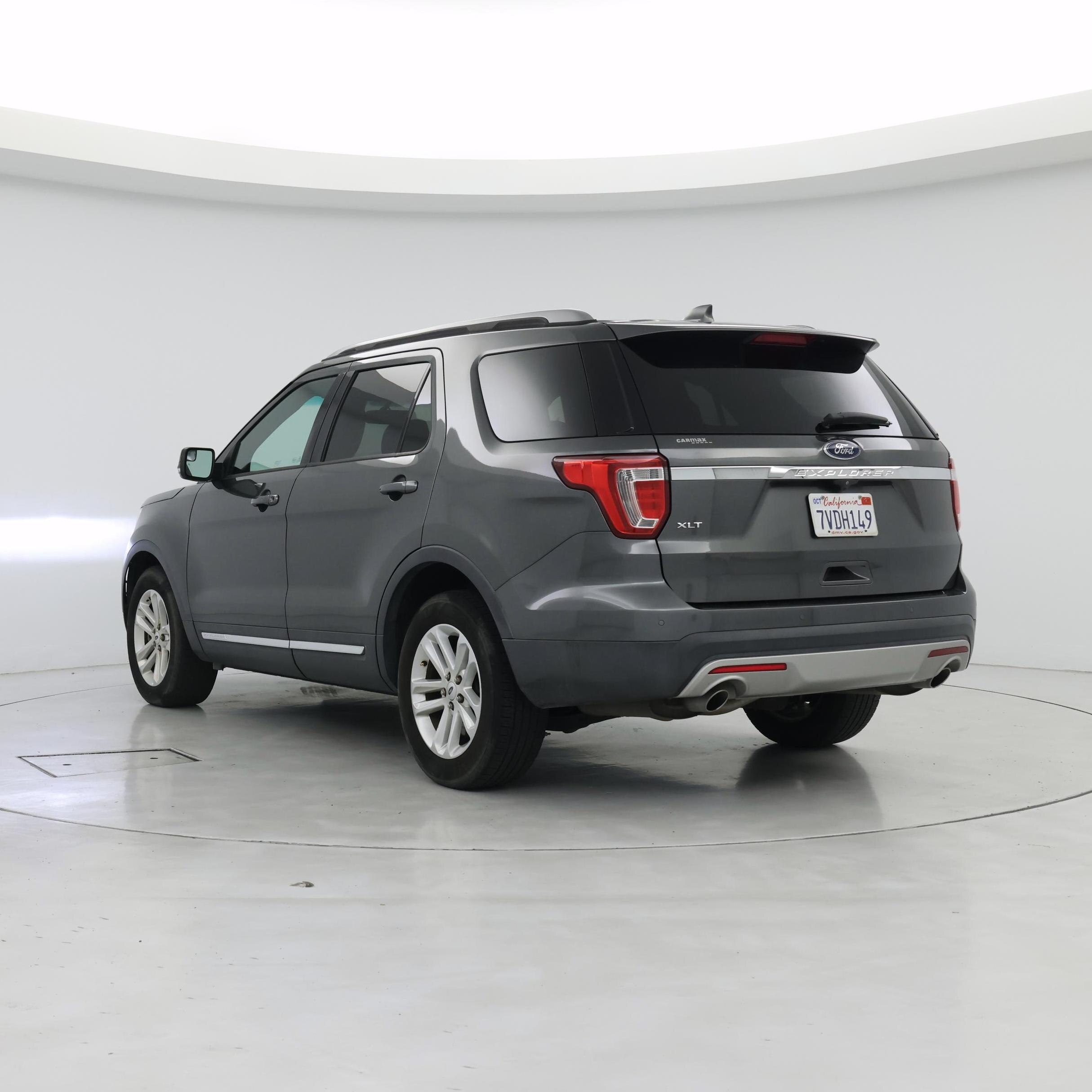 Thumbnail: 2017 Ford Explorer - 2