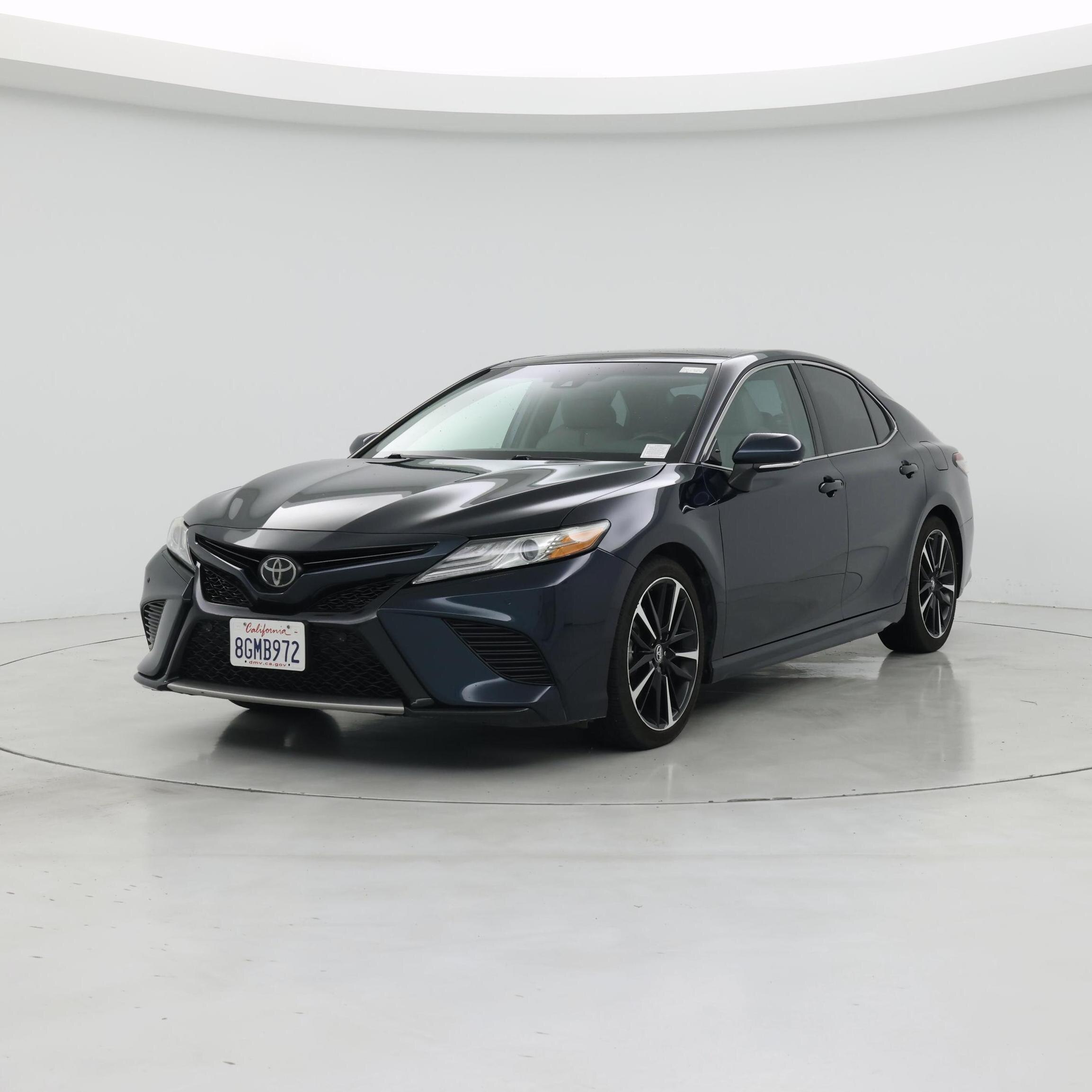 Thumbnail: 2018 Toyota Camry - 4