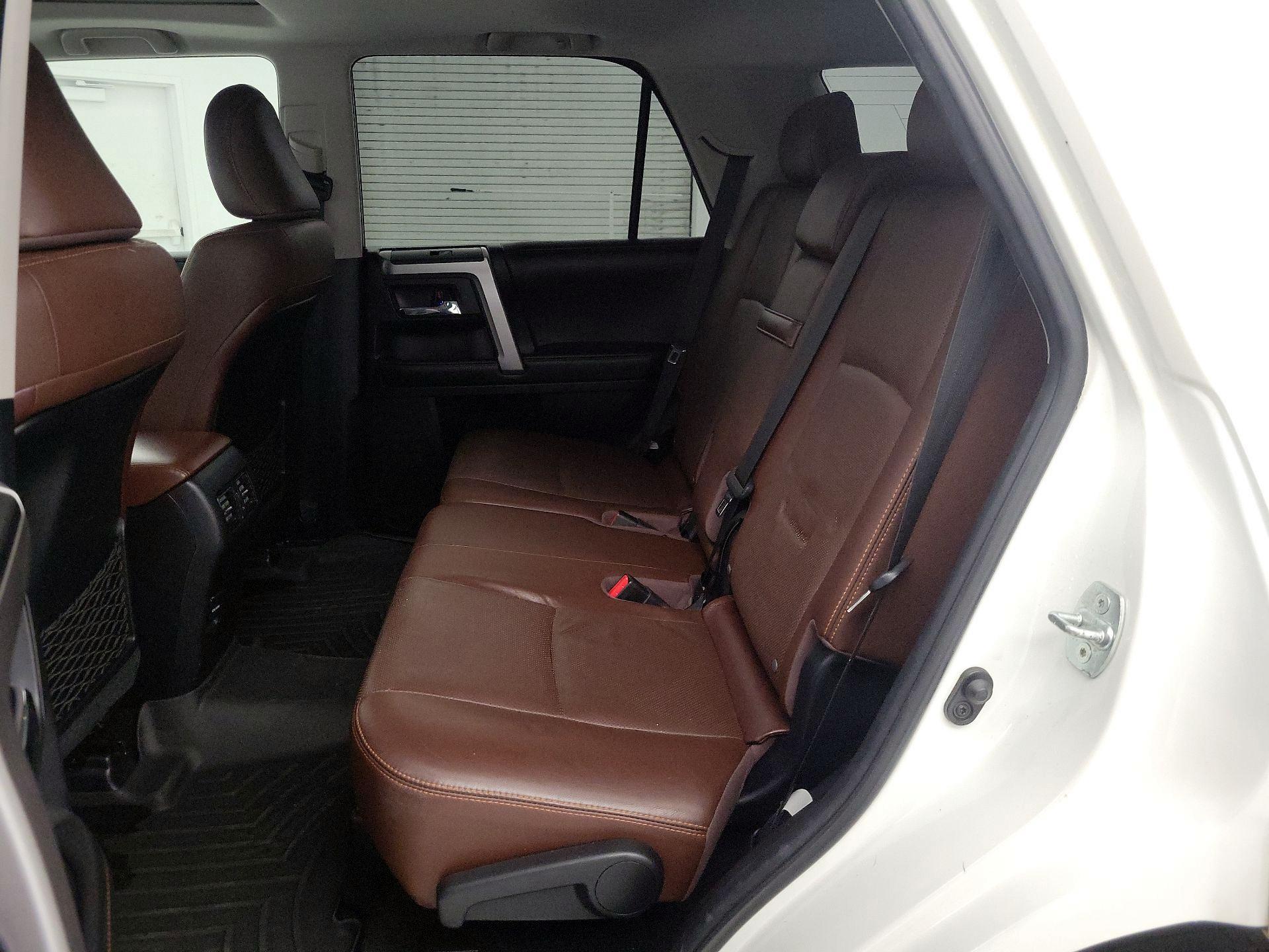 Thumbnail: 2015 Toyota 4Runner - 19