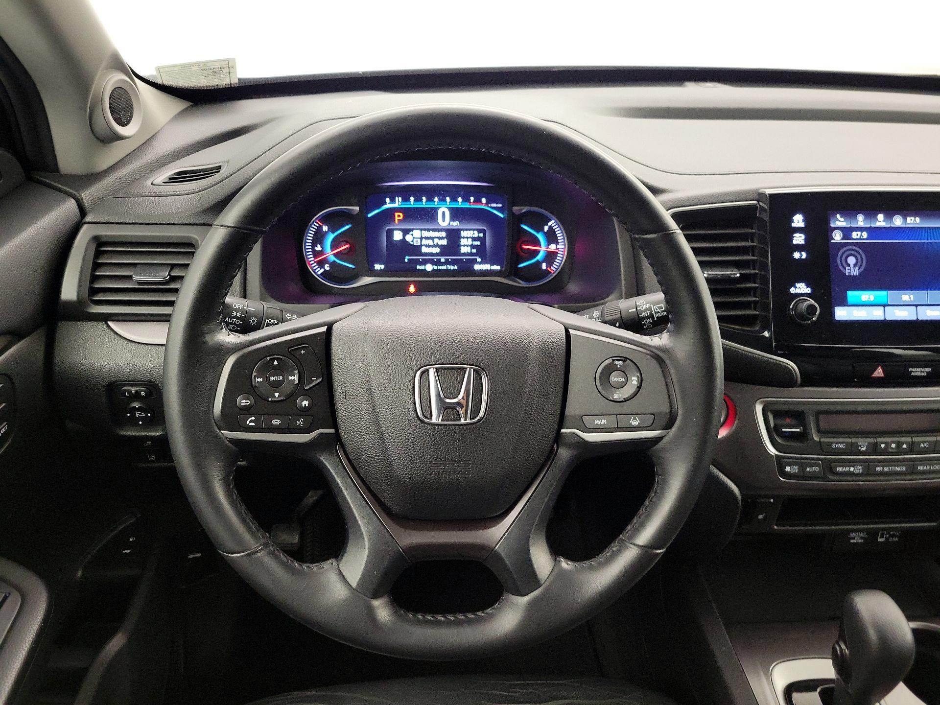 Thumbnail: 2019 Honda Pilot - 10