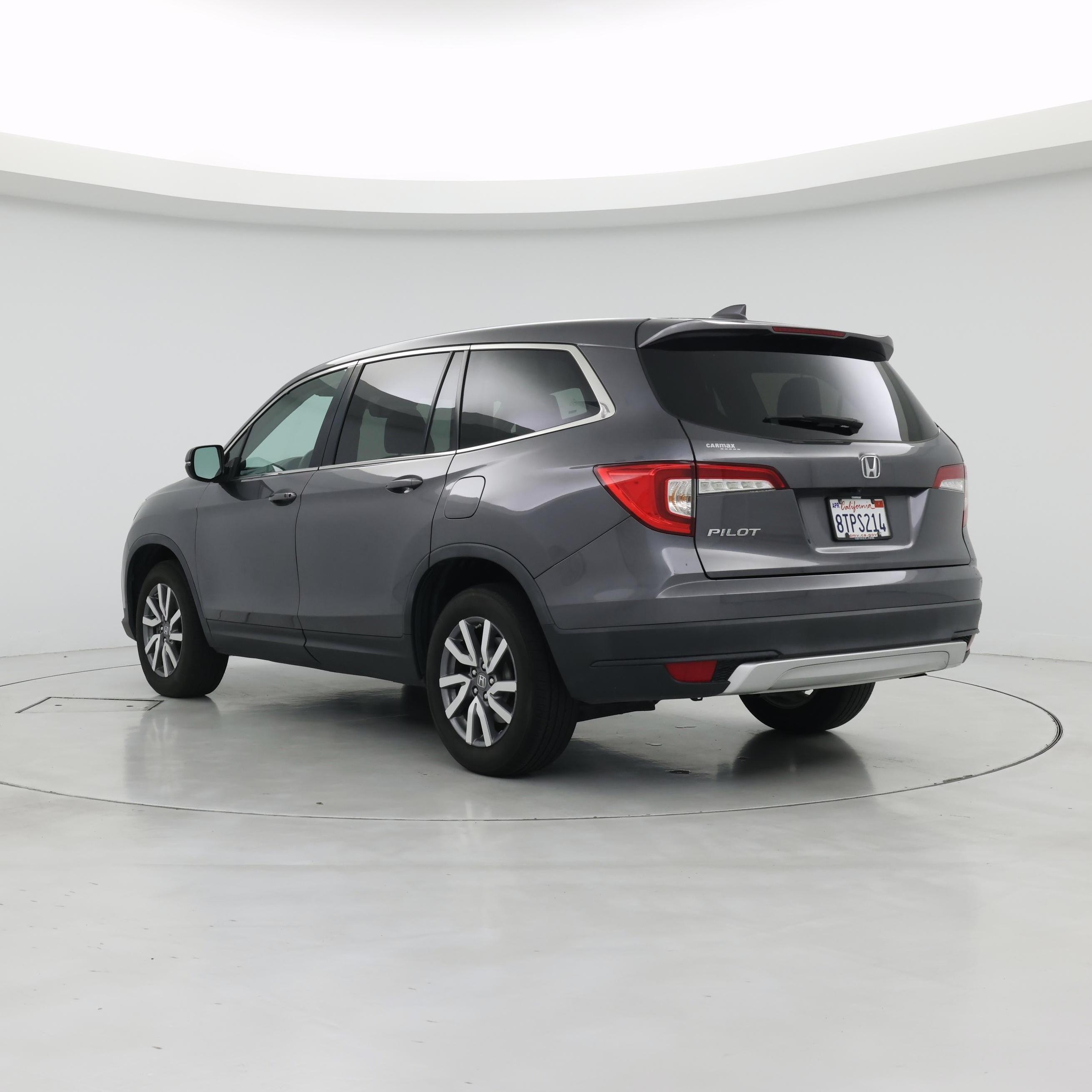 Thumbnail: 2019 Honda Pilot - 2