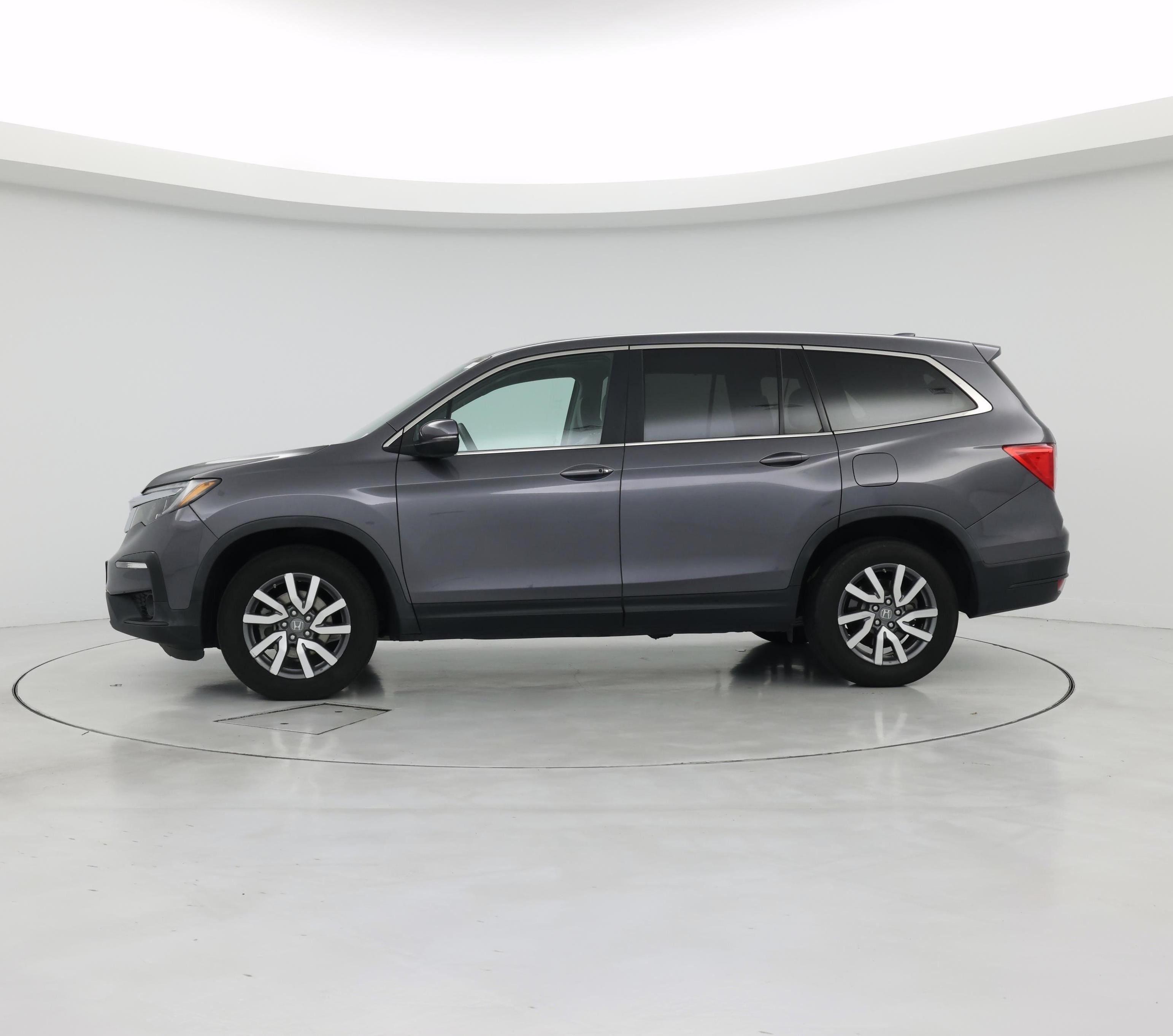 Thumbnail: 2019 Honda Pilot - 3