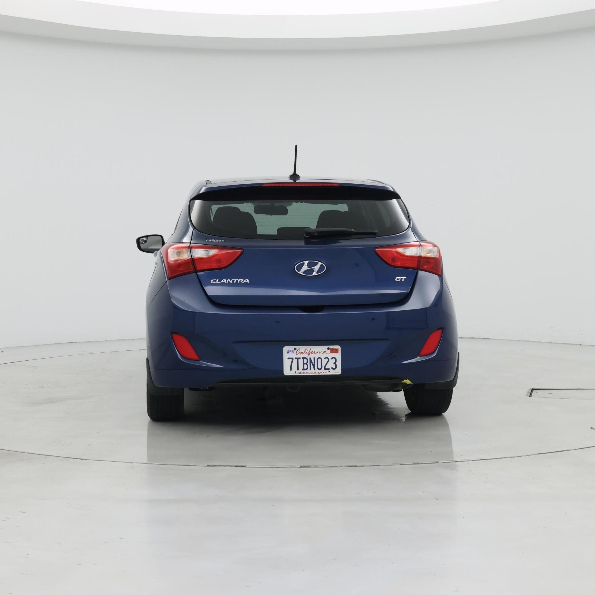 Thumbnail: 2015 Hyundai Elantra - 6