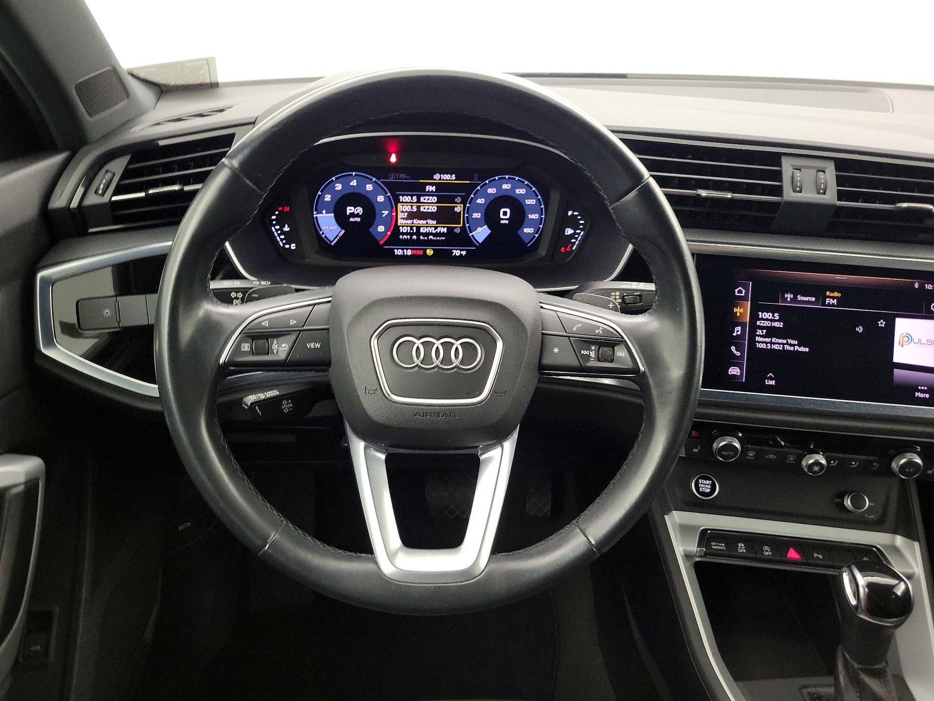 Thumbnail: 2021 Audi Q3 - 10