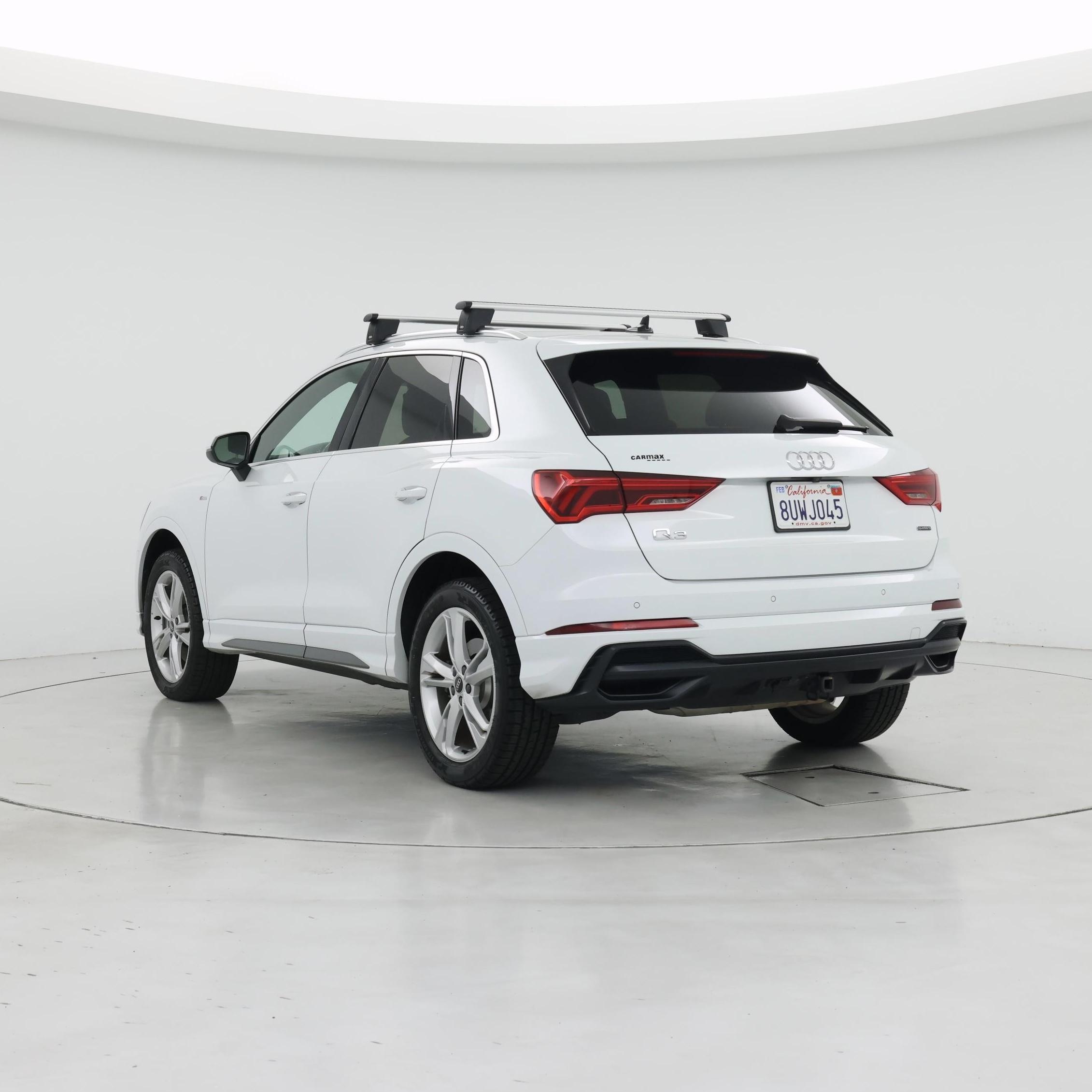 Thumbnail: 2021 Audi Q3 - 2