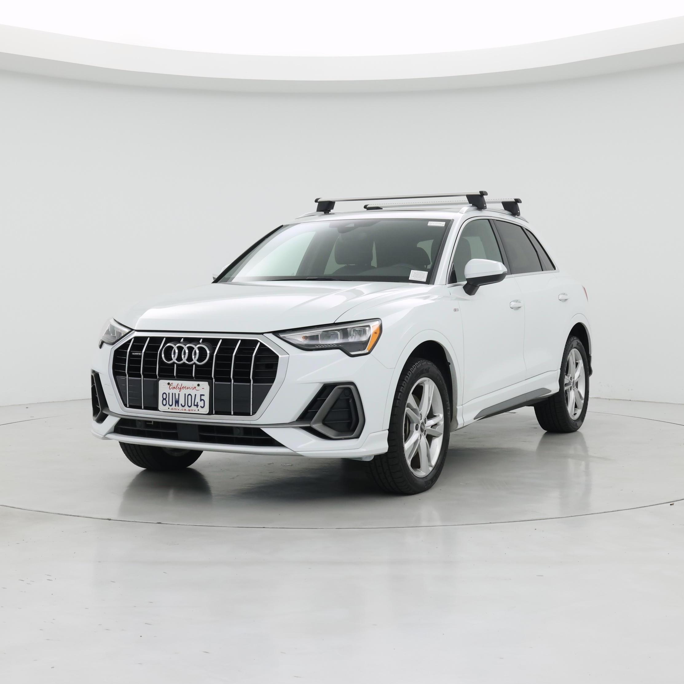 Thumbnail: 2021 Audi Q3 - 4