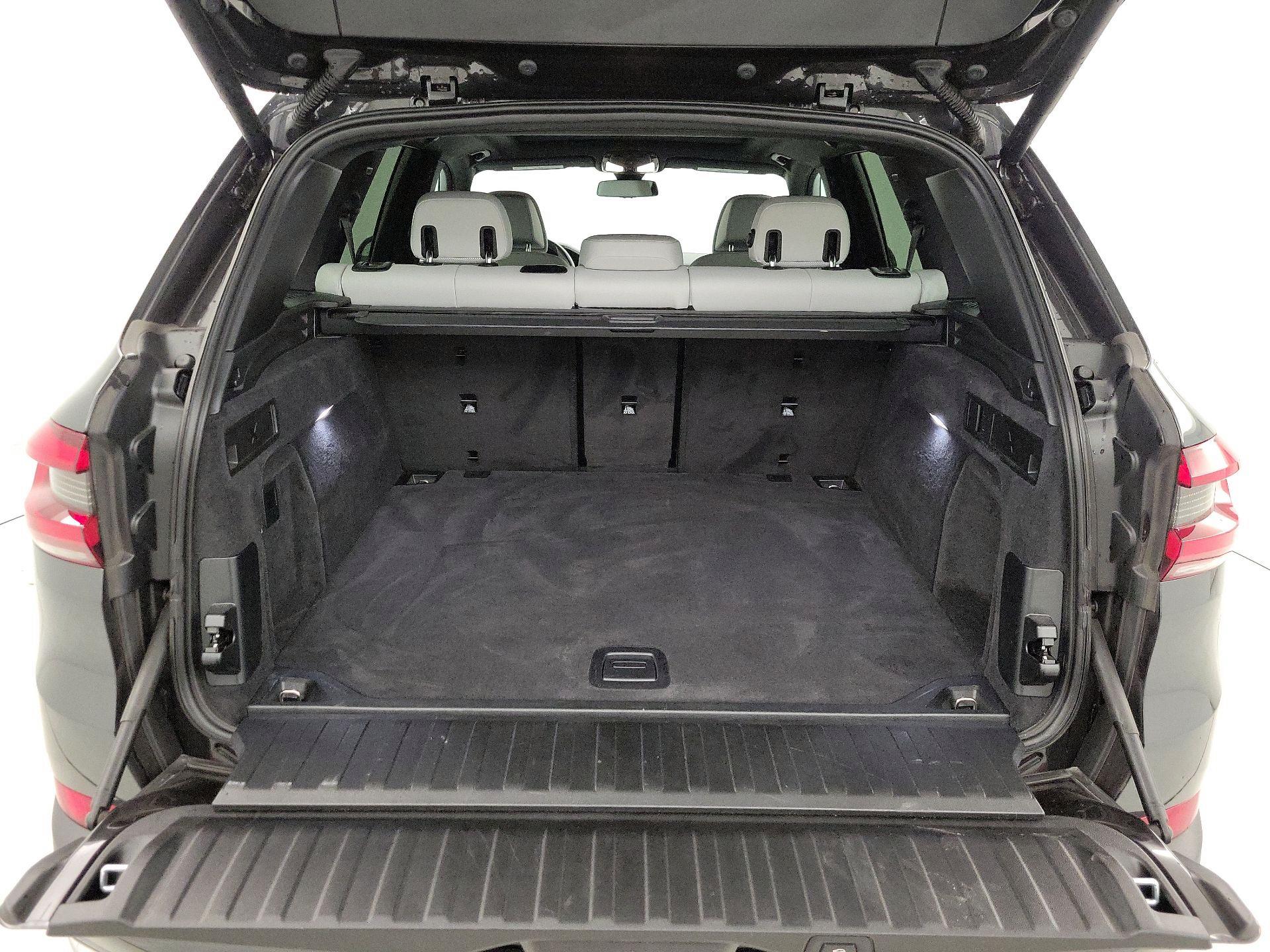 Thumbnail: 2023 BMW X5 - 20