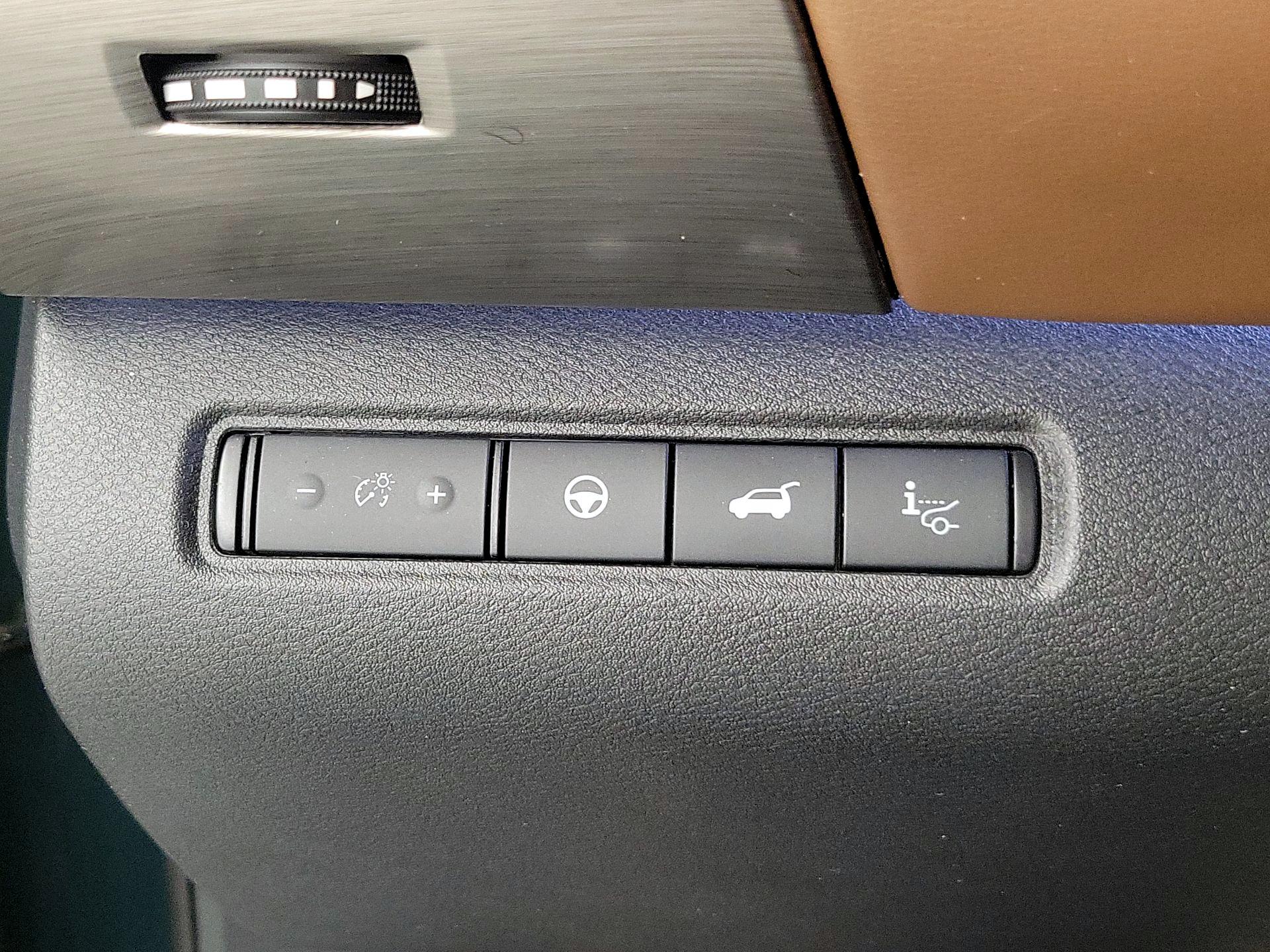 Thumbnail: 2024 Nissan Pathfinder - 13