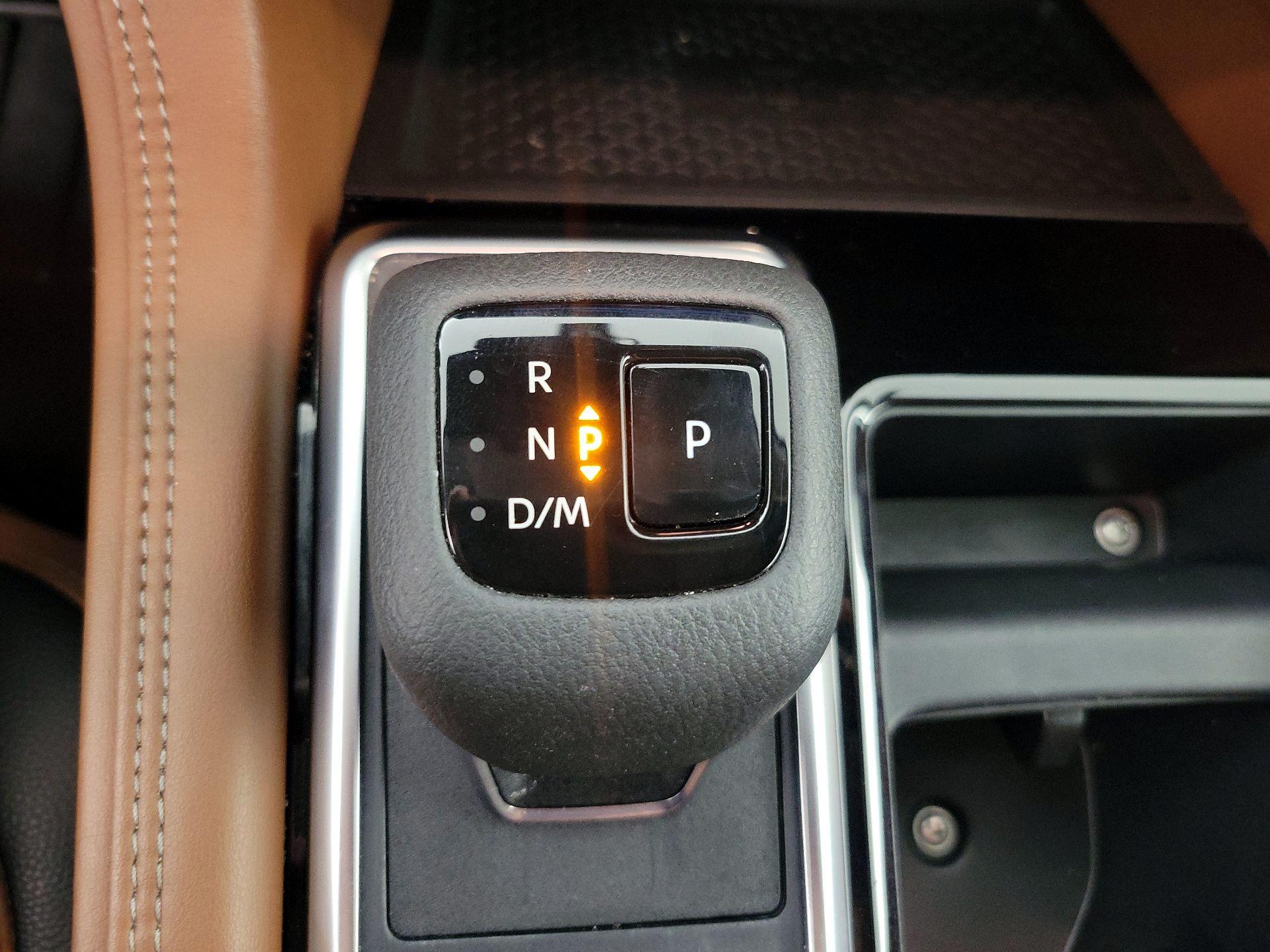 Thumbnail: 2024 Nissan Pathfinder - 17