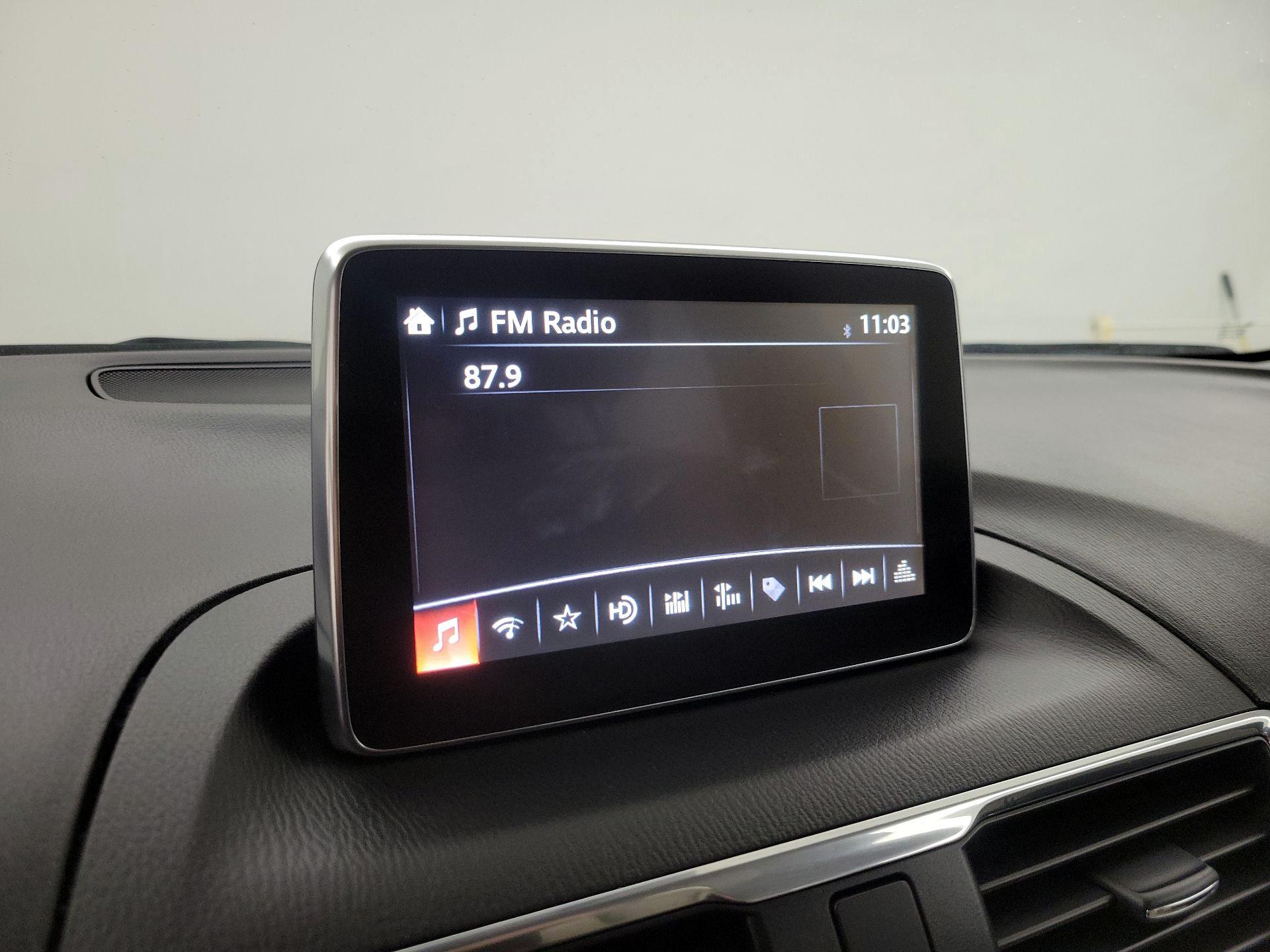 Thumbnail: 2015 Mazda Mazda3 - 16