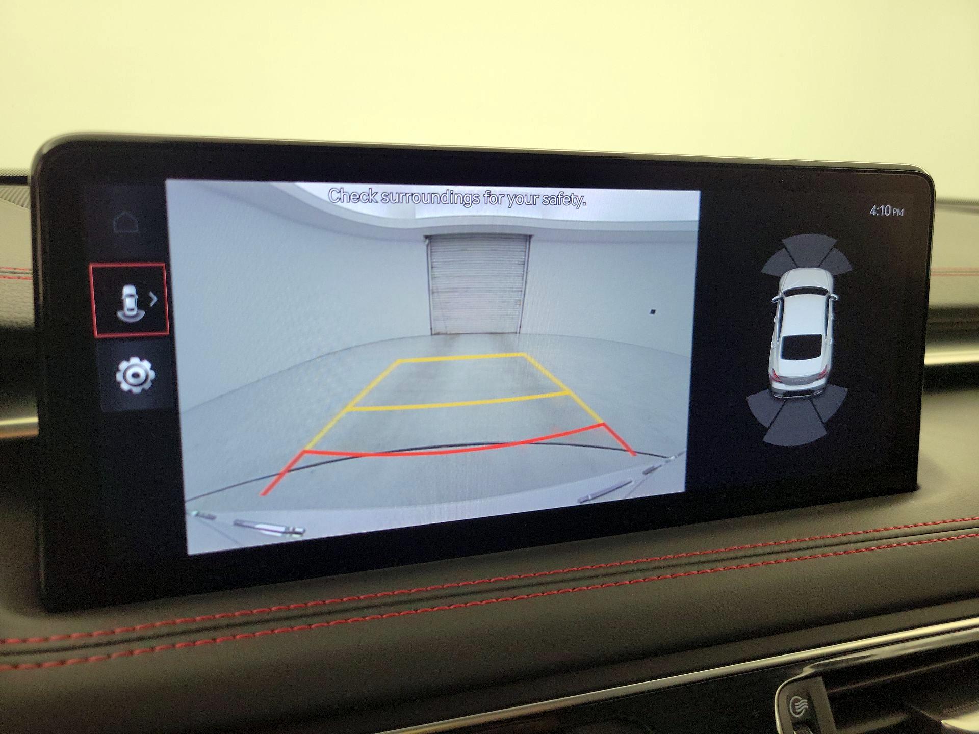 Thumbnail: 2022 Genesis G70 - 13