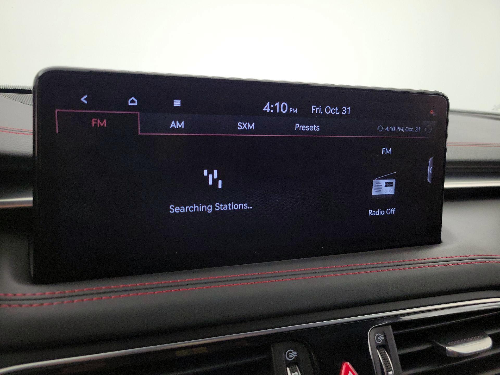 Thumbnail: 2022 Genesis G70 - 14