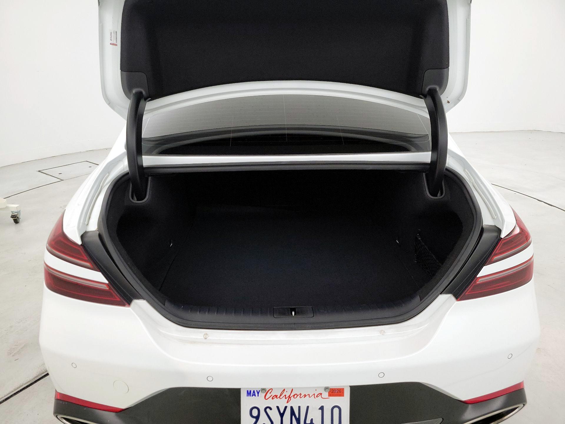 Thumbnail: 2022 Genesis G70 - 19