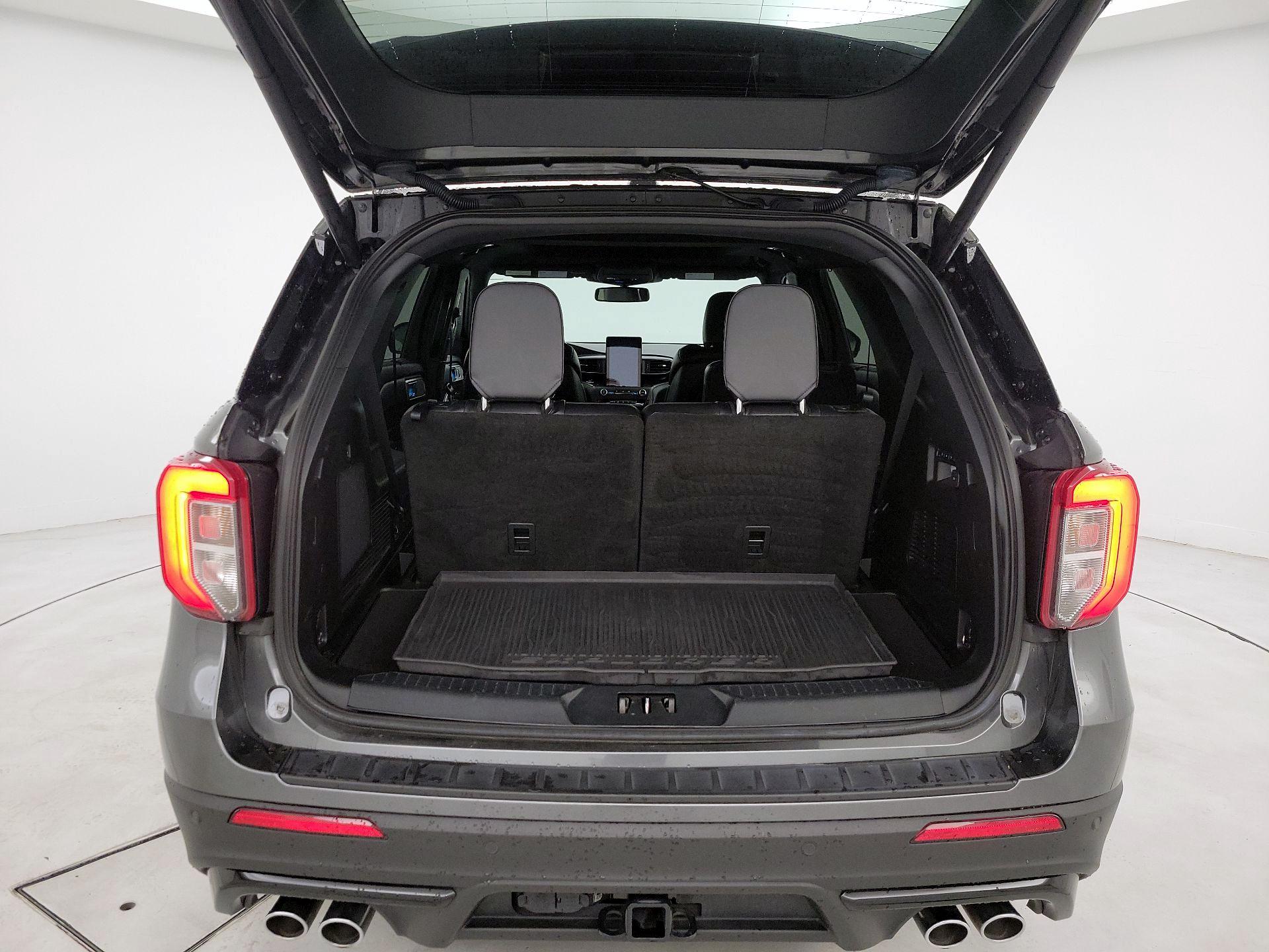 Thumbnail: 2020 Ford Explorer - 20