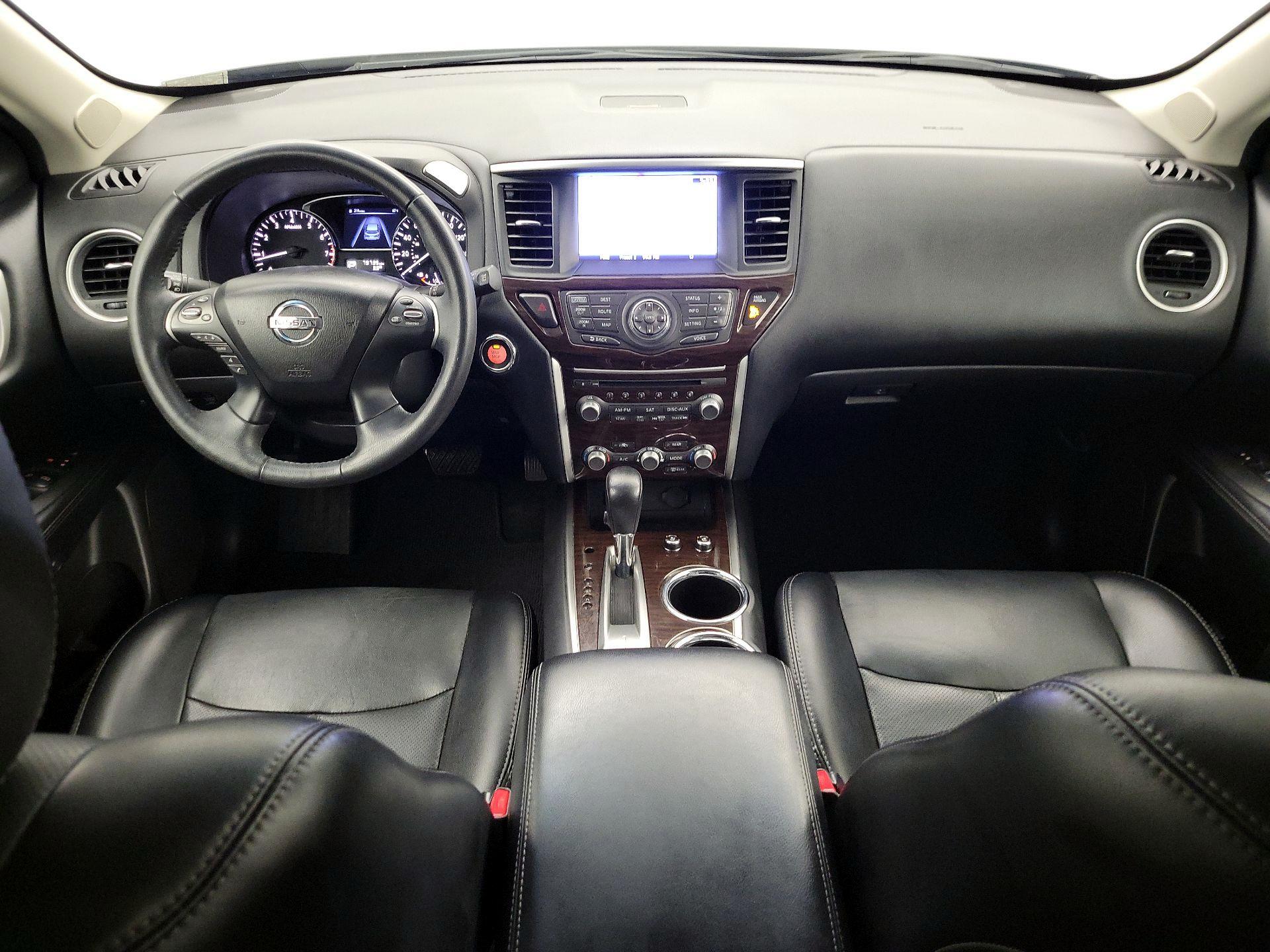 Thumbnail: 2014 Nissan Pathfinder - 9