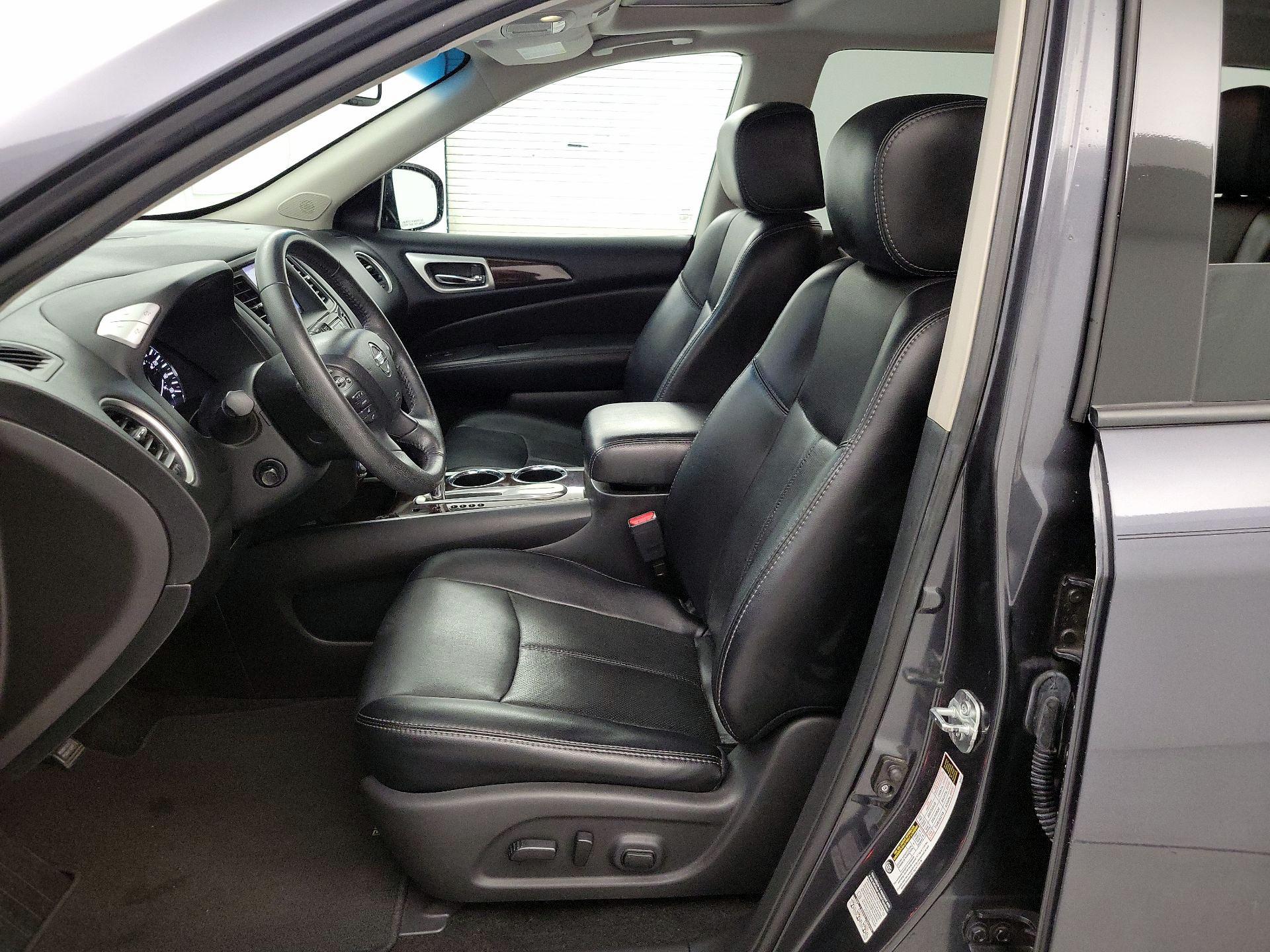 Thumbnail: 2014 Nissan Pathfinder - 11