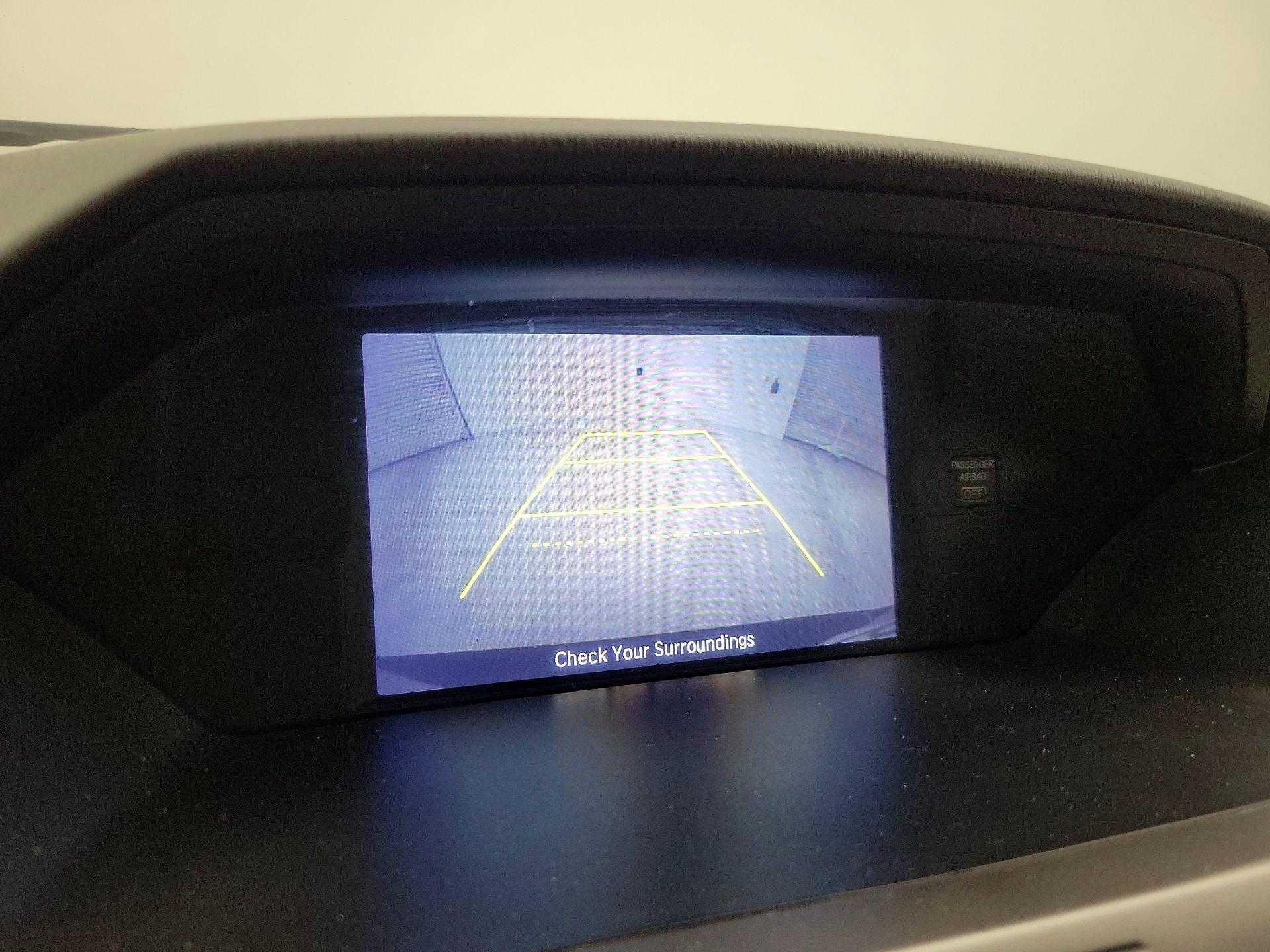 Thumbnail: 2016 Honda Odyssey - 14