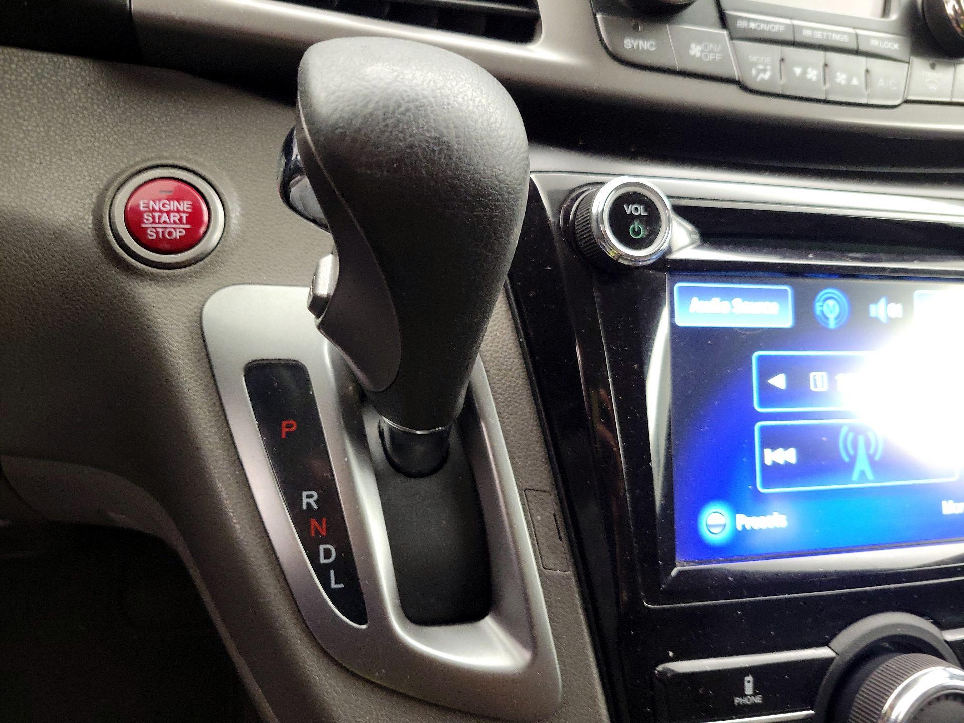 Thumbnail: 2016 Honda Odyssey - 17