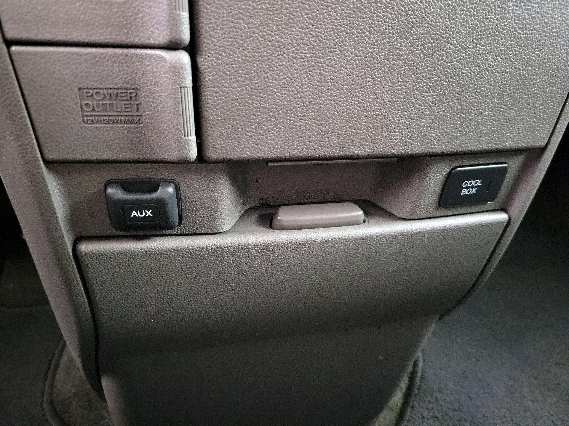 Thumbnail: 2016 Honda Odyssey - 18