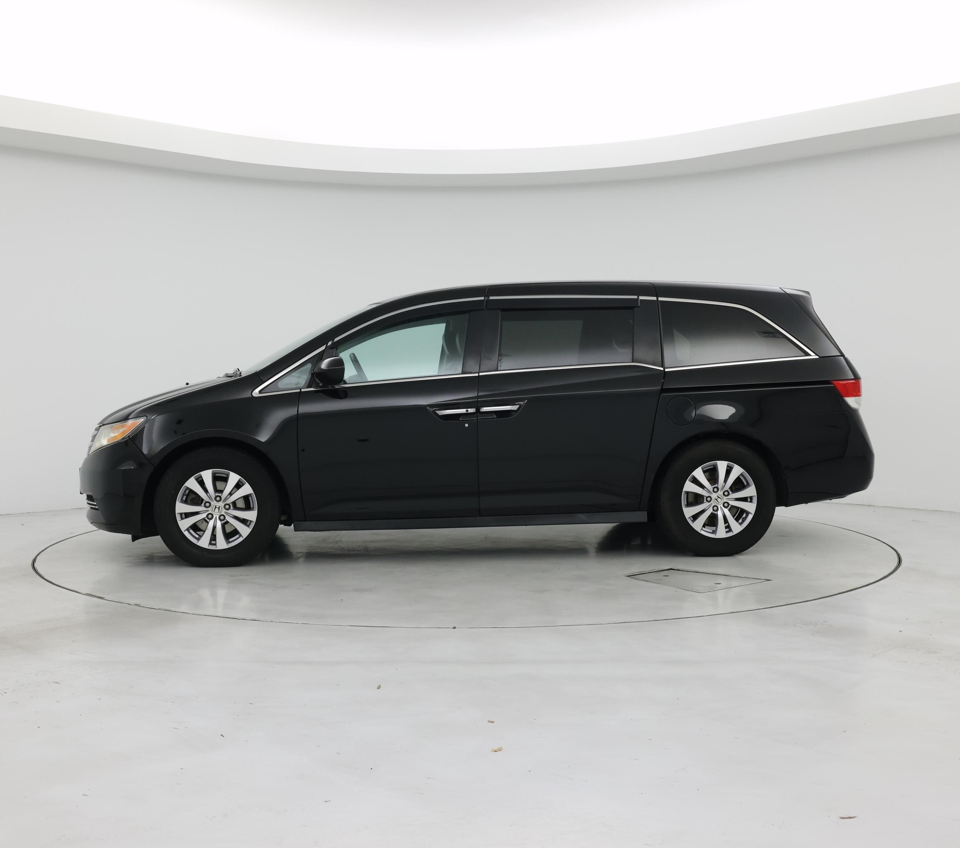 Thumbnail: 2016 Honda Odyssey - 3