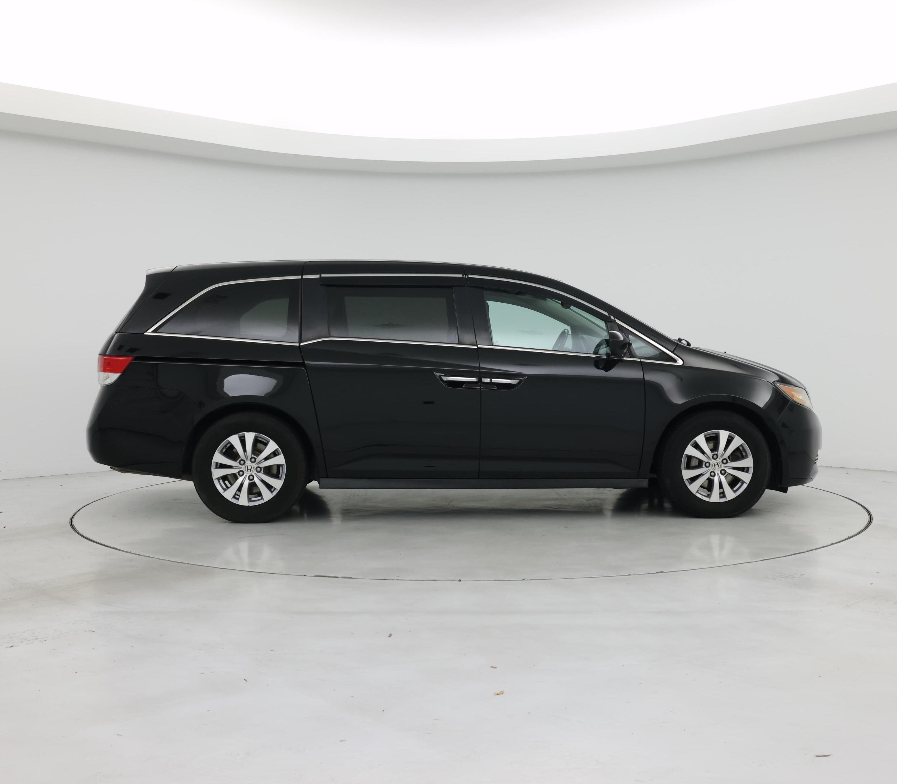 Thumbnail: 2016 Honda Odyssey - 7