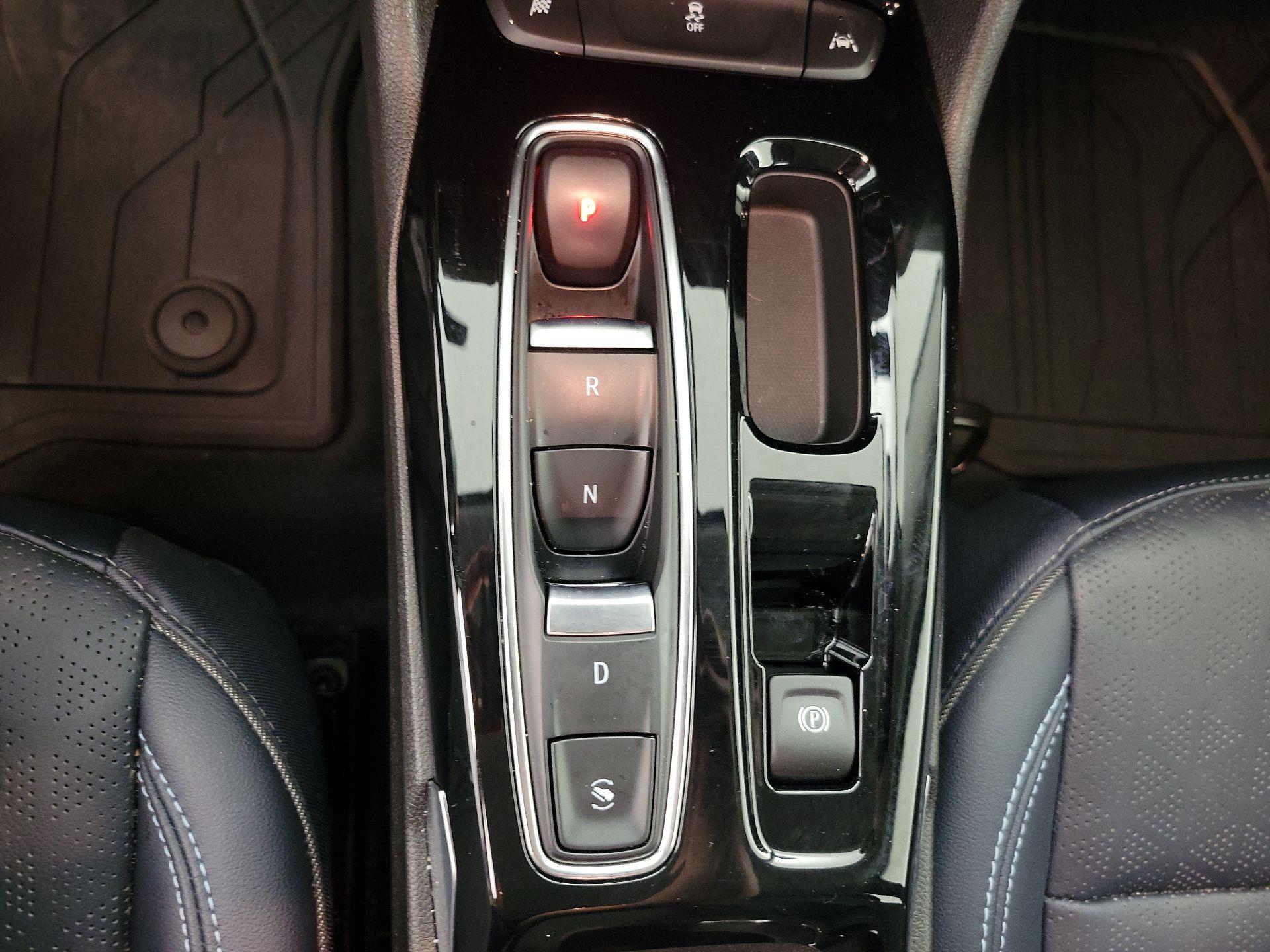 Thumbnail: 2023 Chevrolet Bolt EUV - 16