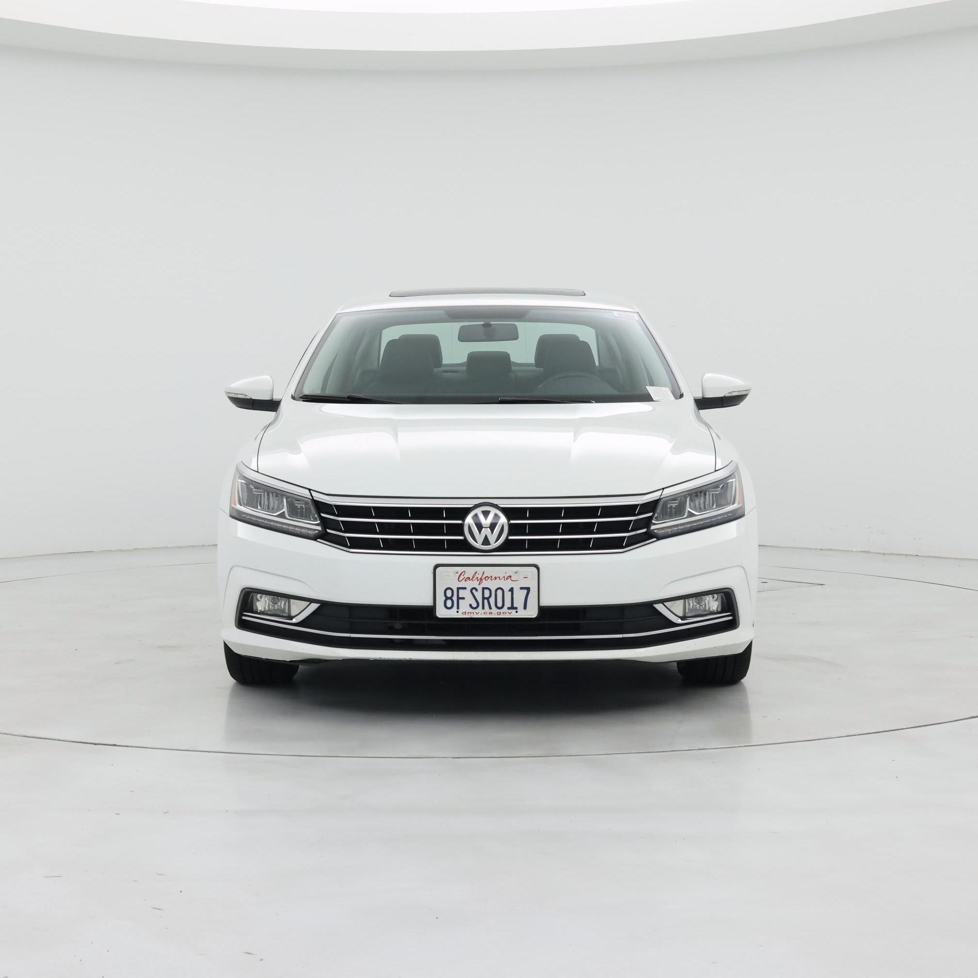 Thumbnail: 2018 Volkswagen Passat - 5