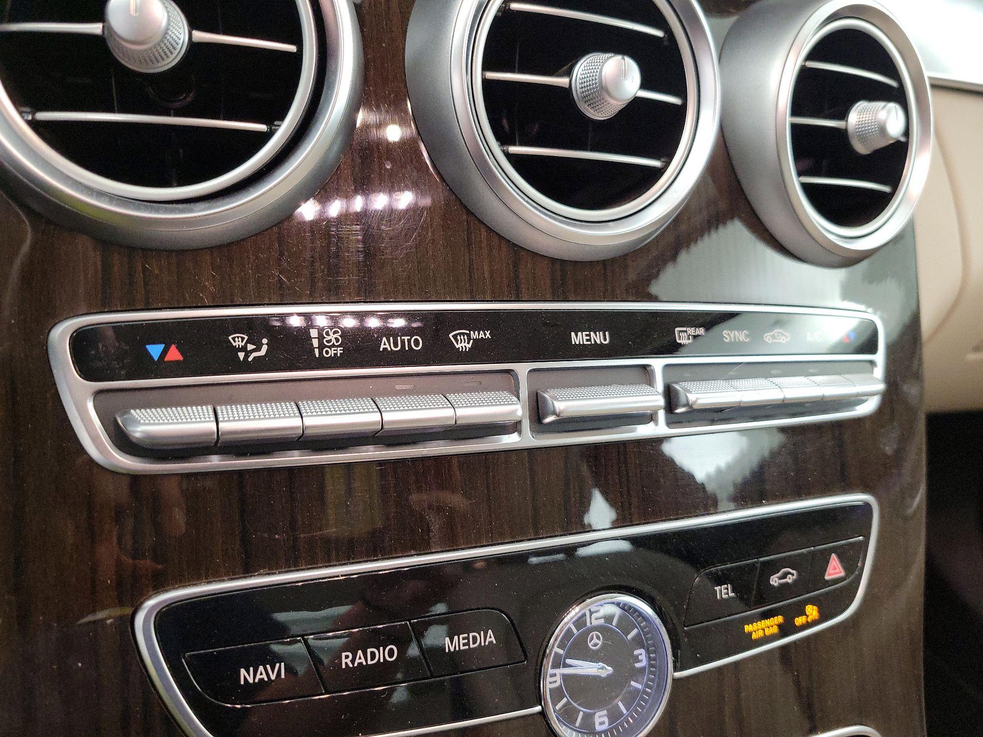 Thumbnail: 2021 Mercedes-Benz C-Class - 16