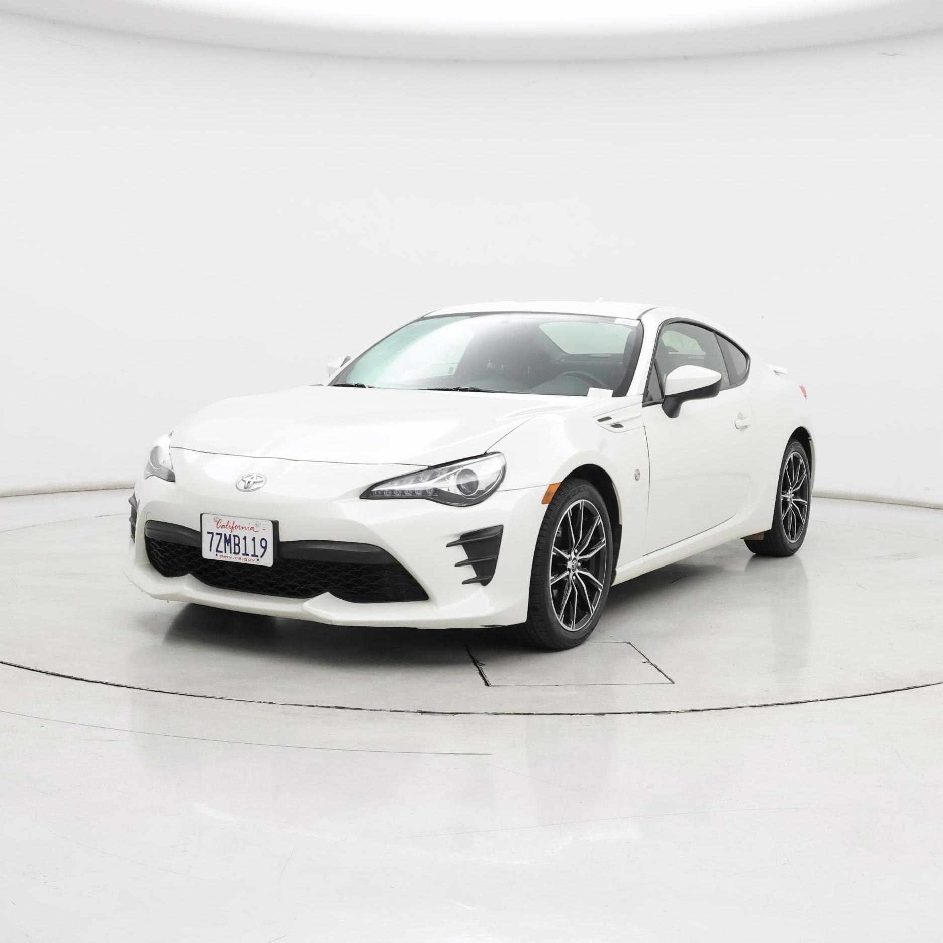 Thumbnail: 2017 Toyota 86 - 4