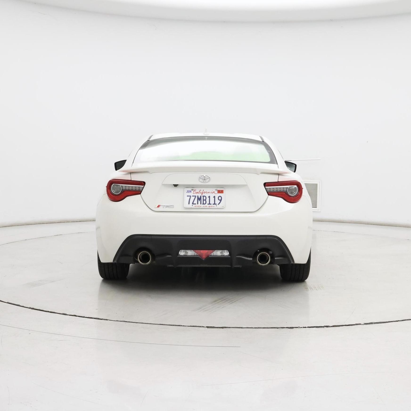 Thumbnail: 2017 Toyota 86 - 6