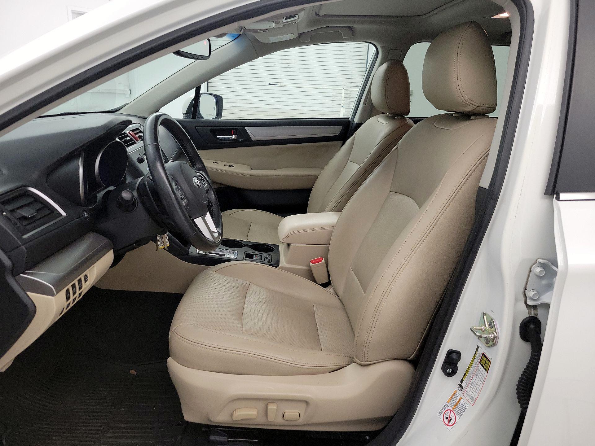 Thumbnail: 2015 Subaru Outback - 11