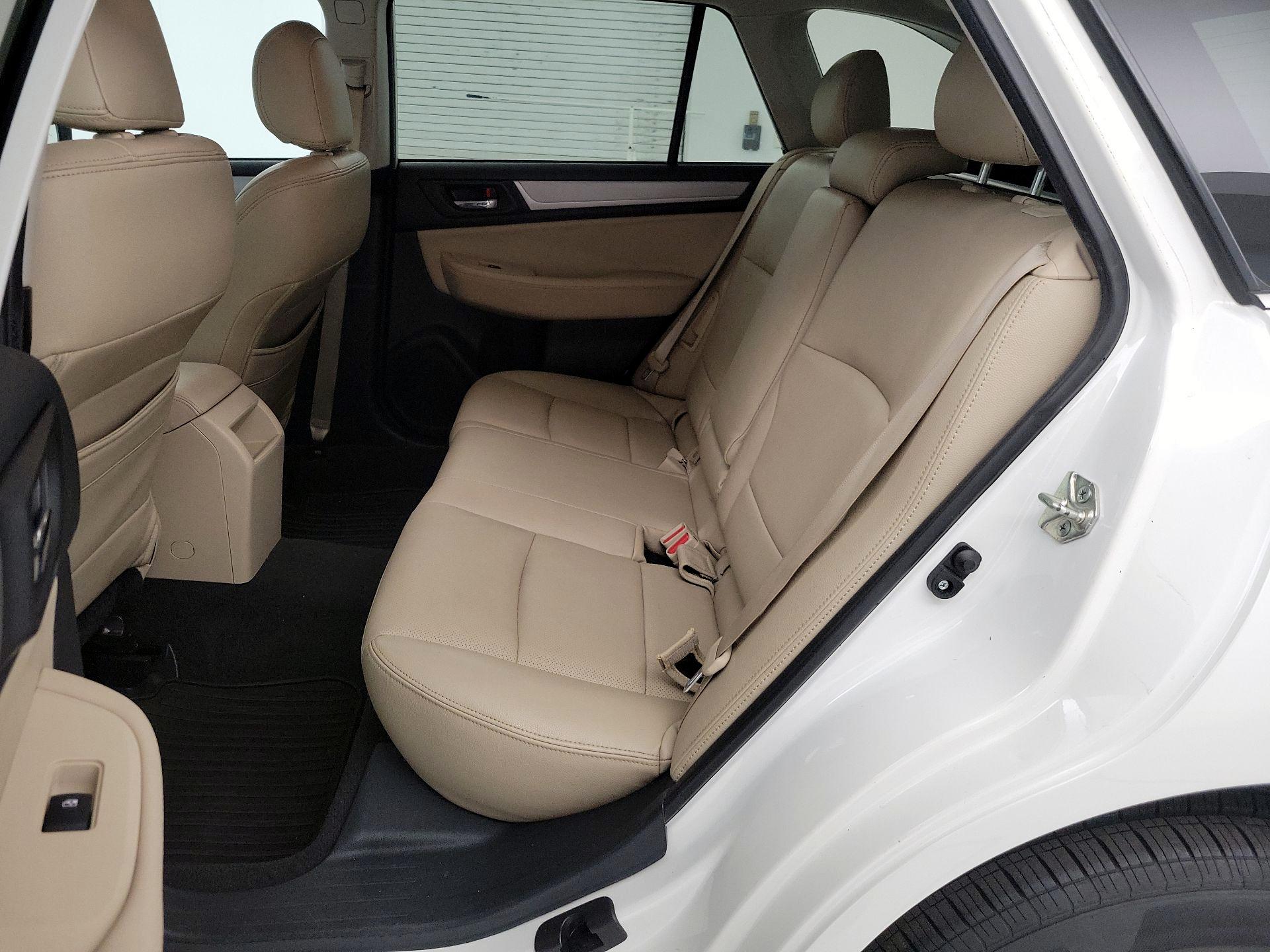 Thumbnail: 2015 Subaru Outback - 17